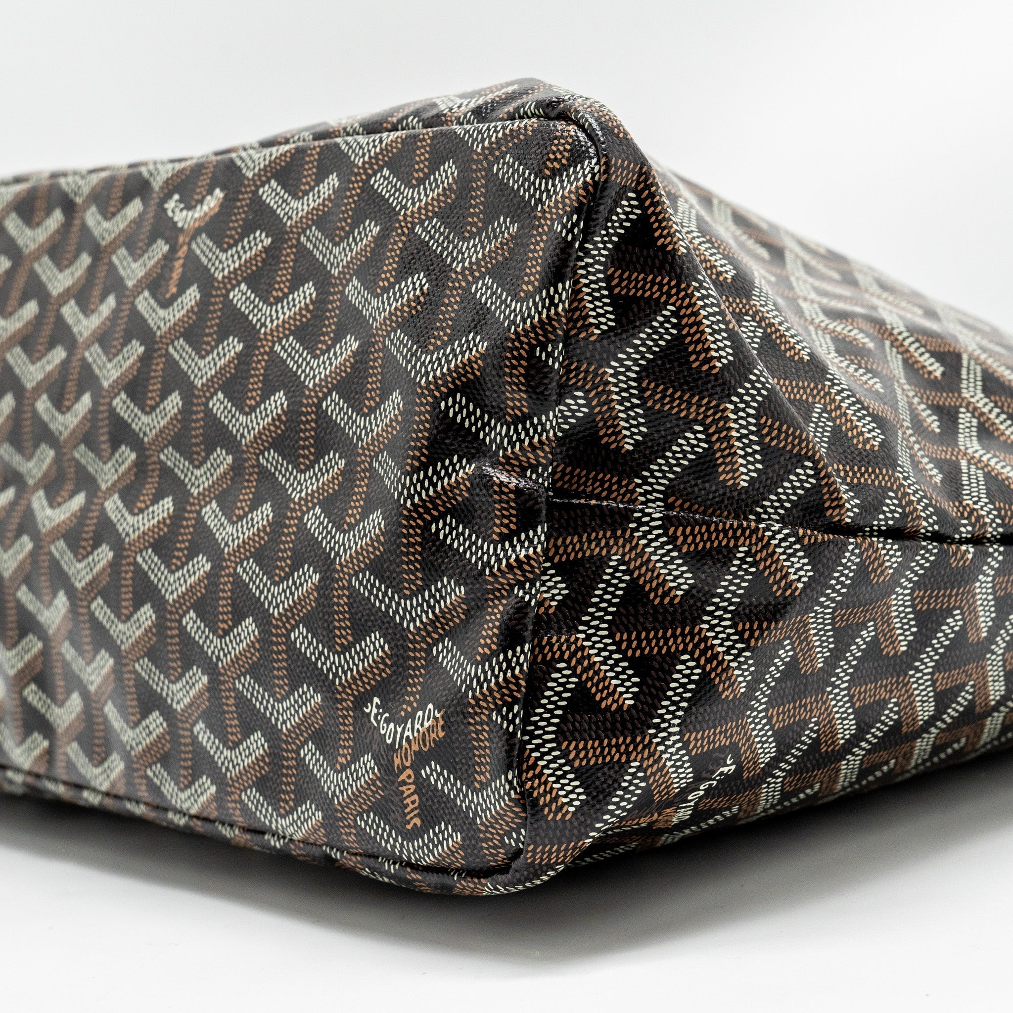 goyard-boheme-hobo-bag-goyardine-canvas-calfskin-black-shw-copy