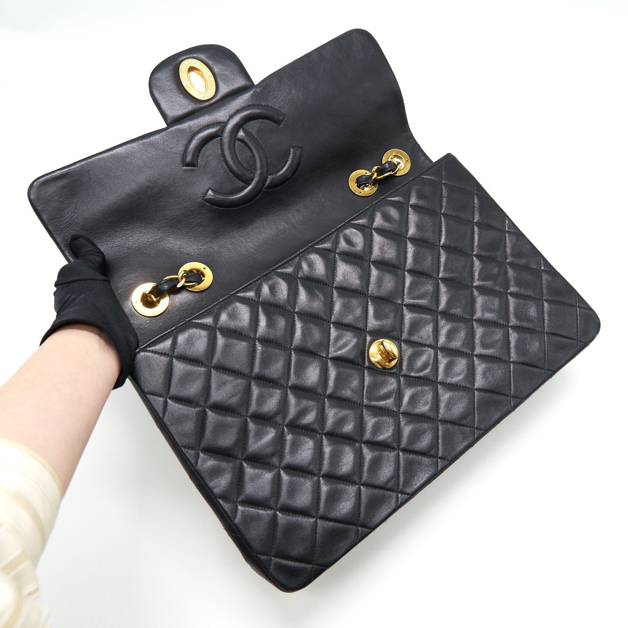 chanel-vintage-maxi-flap-bag-black-24k-ghw