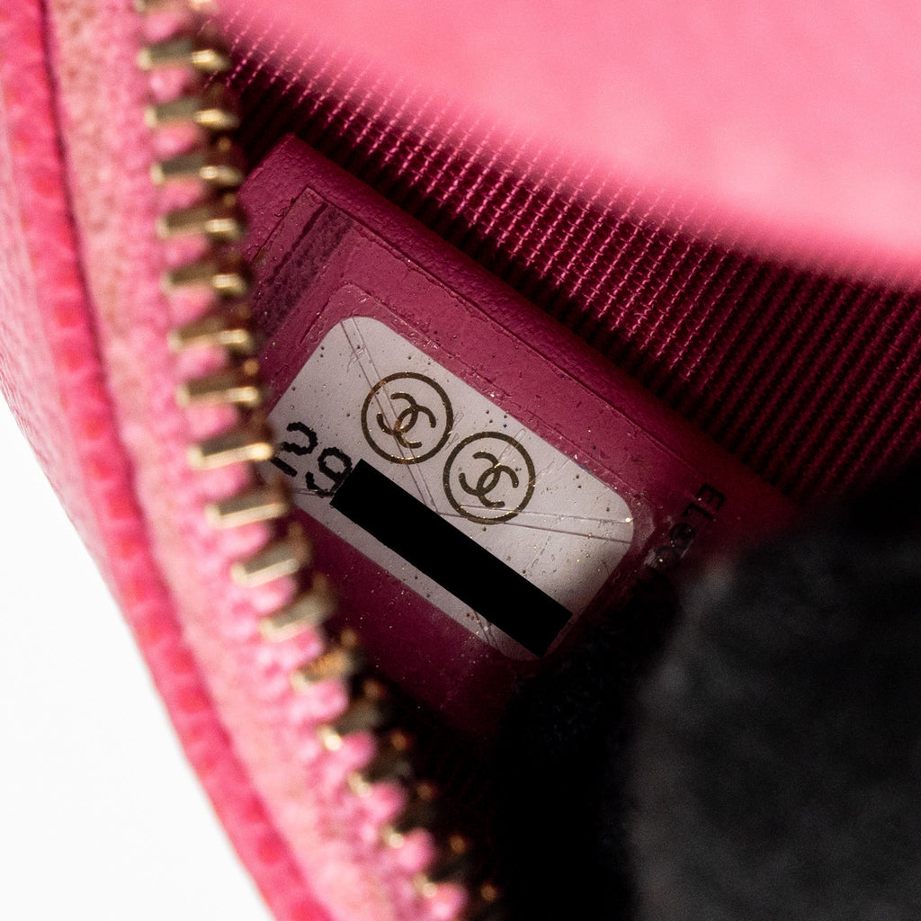 chanel-round-vanity-with-chain-caviar-pink-lghw