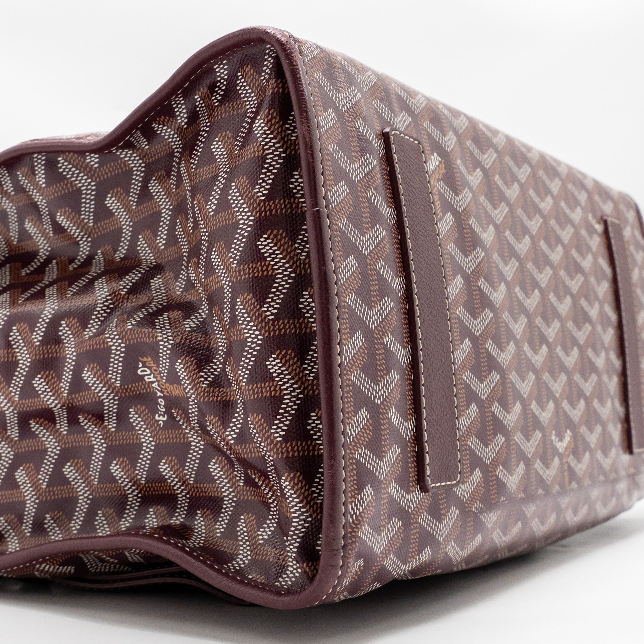 goyard-saint-leger-backpack-goyardline-canvas-burgundy-shw