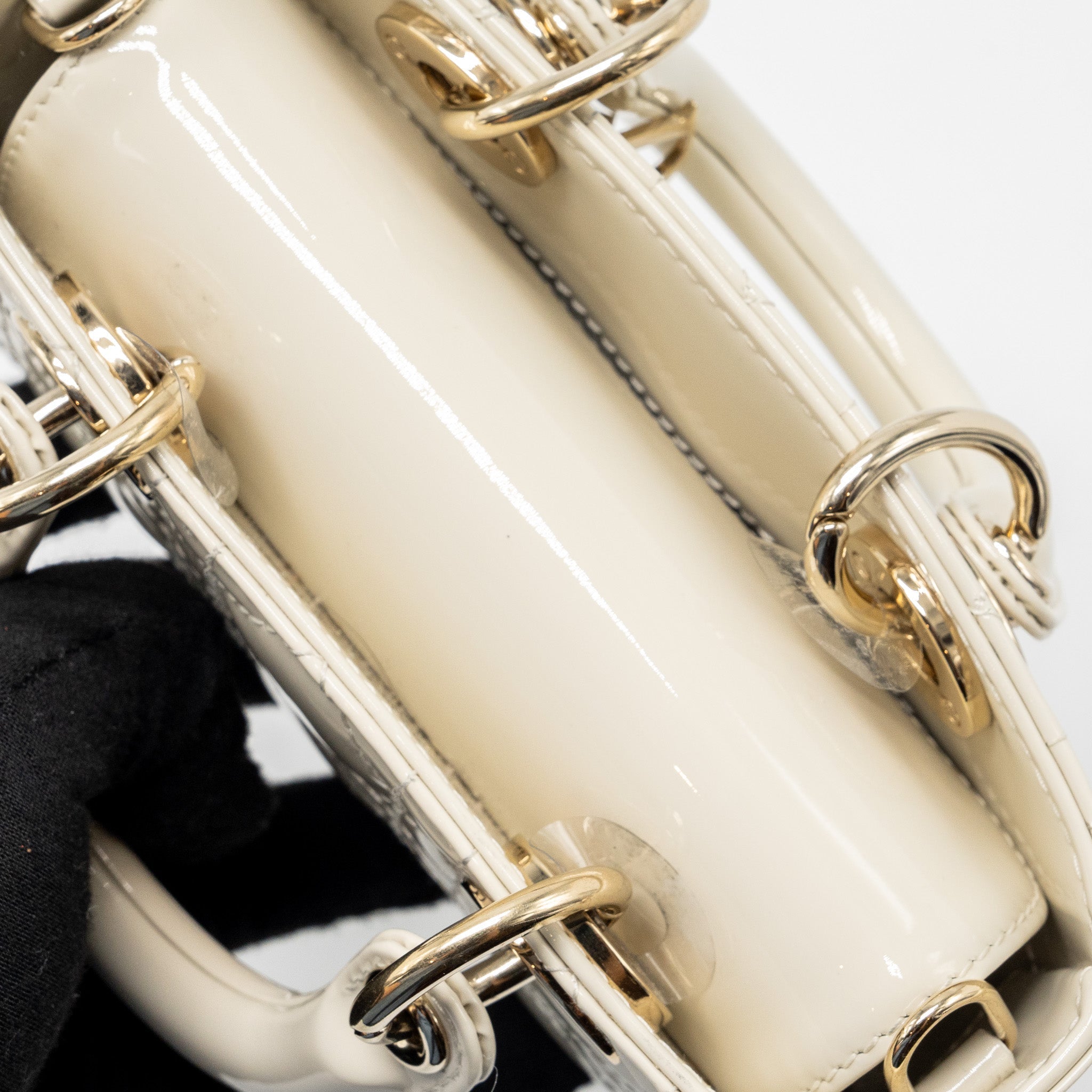 dior-lady-d-joy-micro-bag-patent-creamy-white-lghw