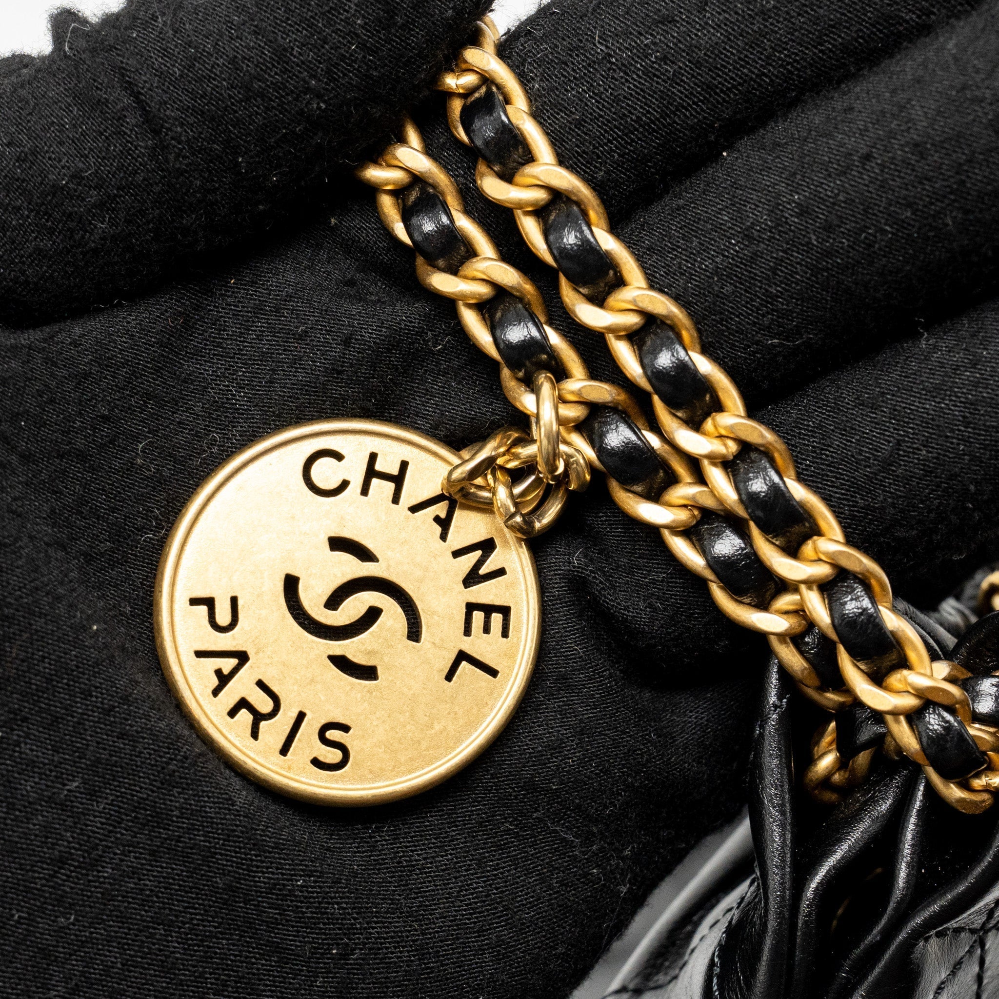 chanel-mini-22-bag-shiny-calfskin-black-ghw-microchip-copy-2