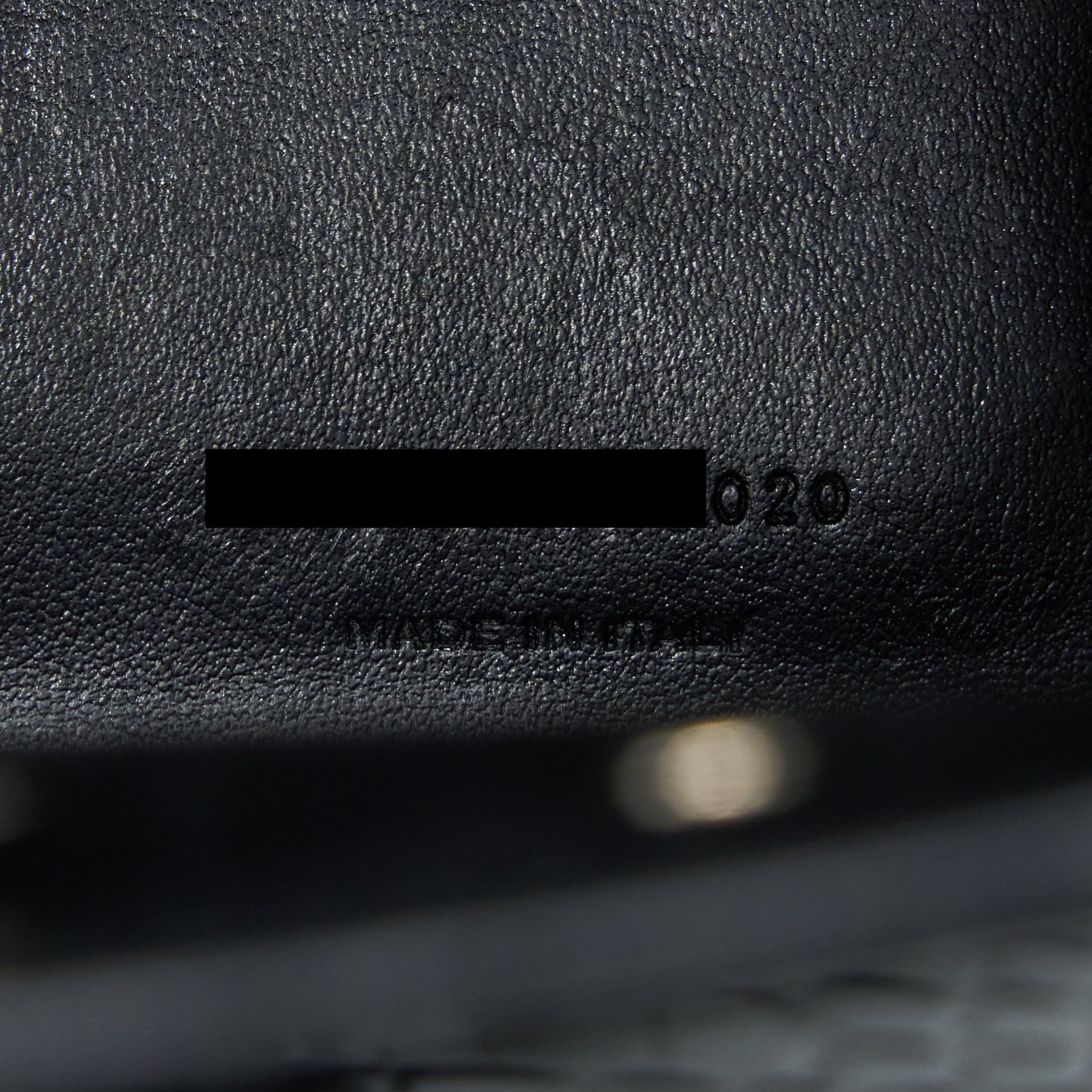 saint-laurent-ysl-sac-de-jour-nano-croc-embossed-black-shw