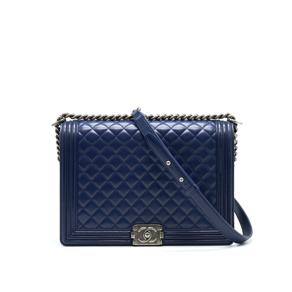 chanel-large-le-boy-calf-skin-navy-shw