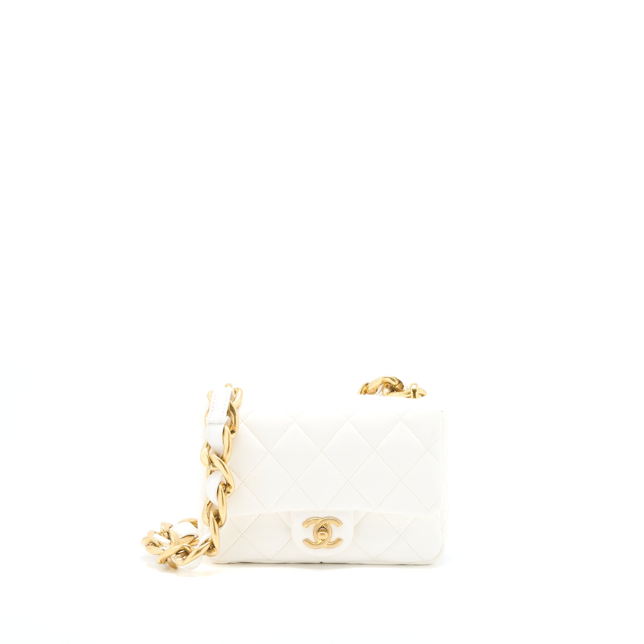 chanel-22s-giant-chain-falp-shoulder-bag-lambskin-white-ghw-microchip