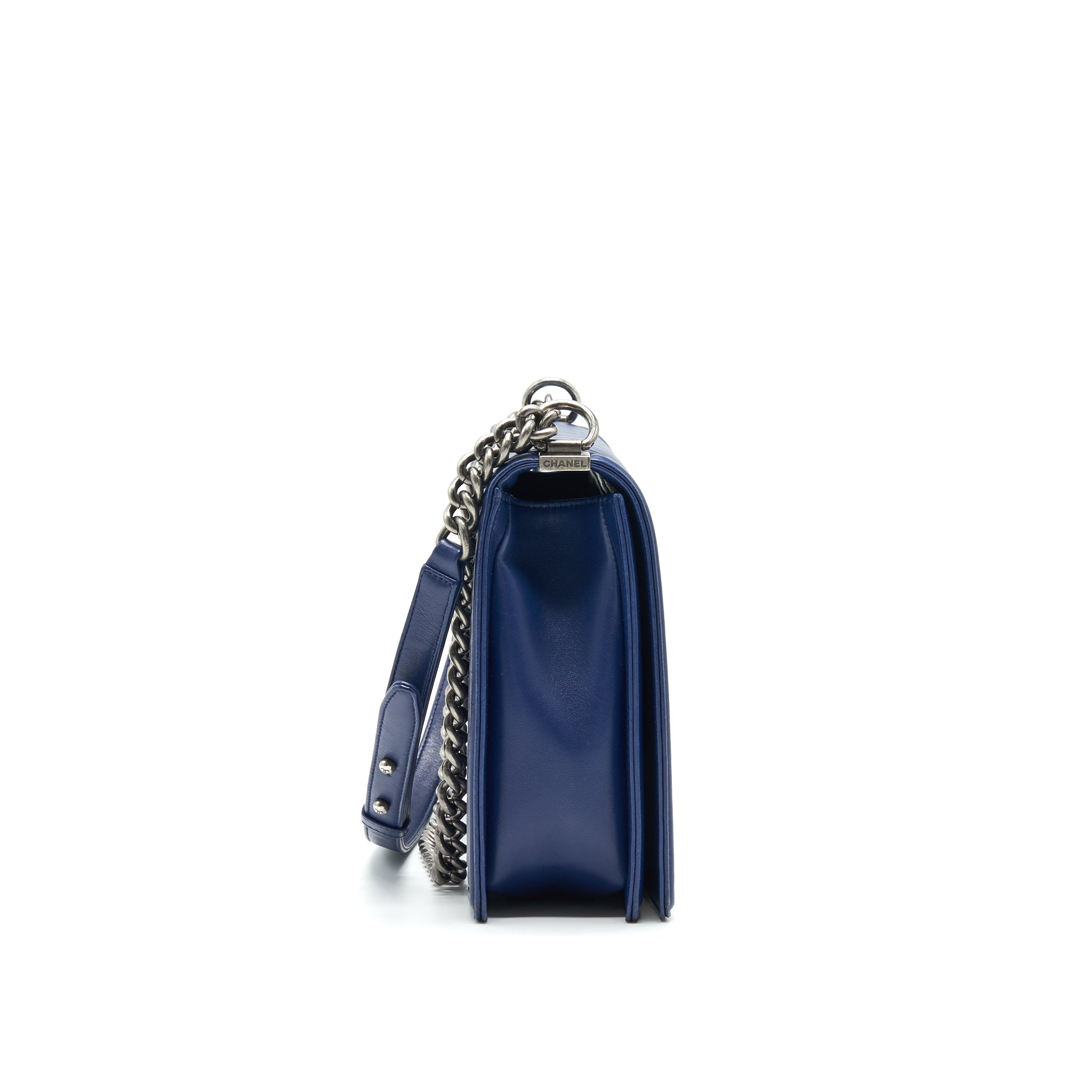 chanel-large-le-boy-calf-skin-navy-shw