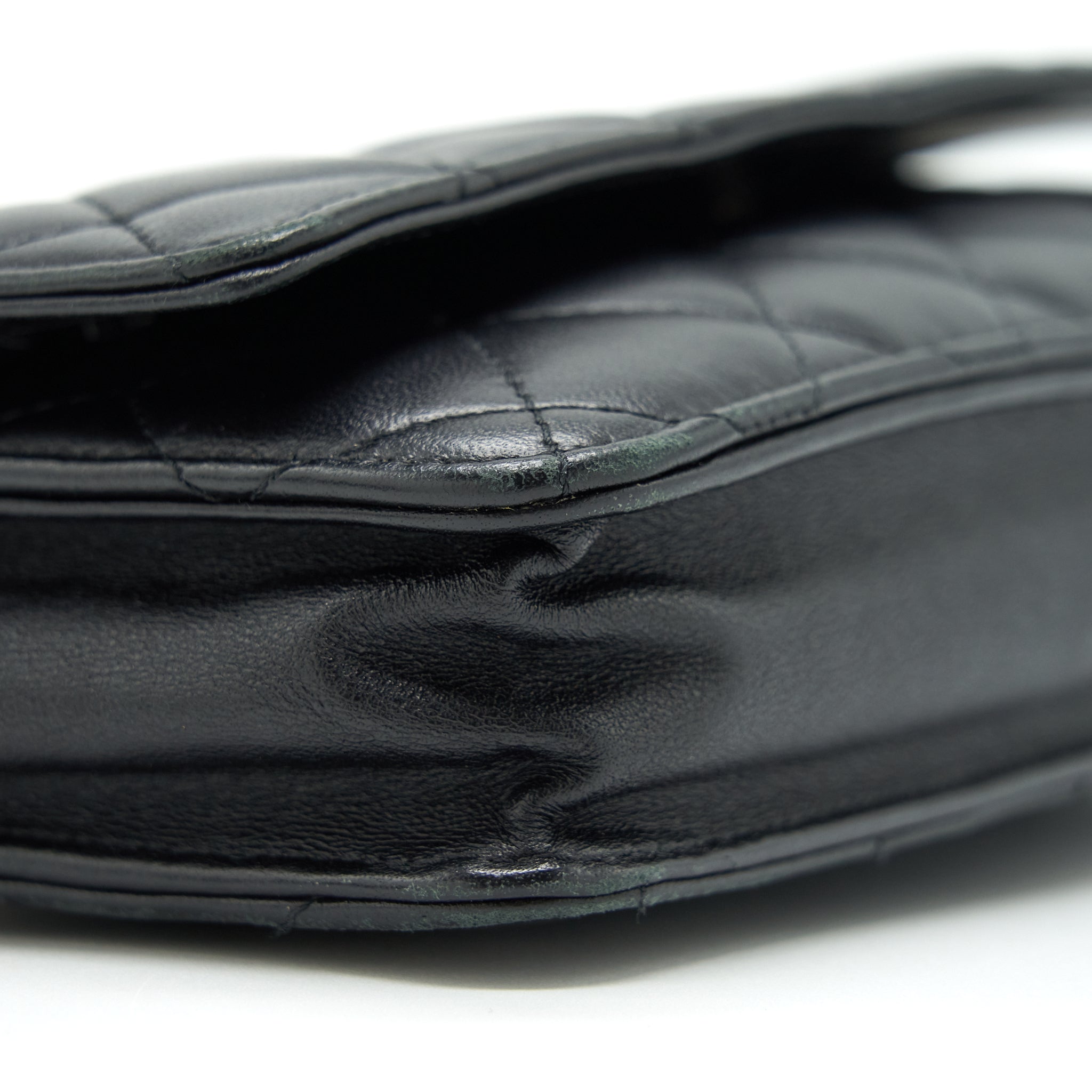 chanel-wallet-on-chain-lambskin-black-shw