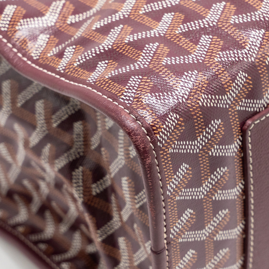 goyard-saint-leger-backpack-goyardline-canvas-burgundy-shw