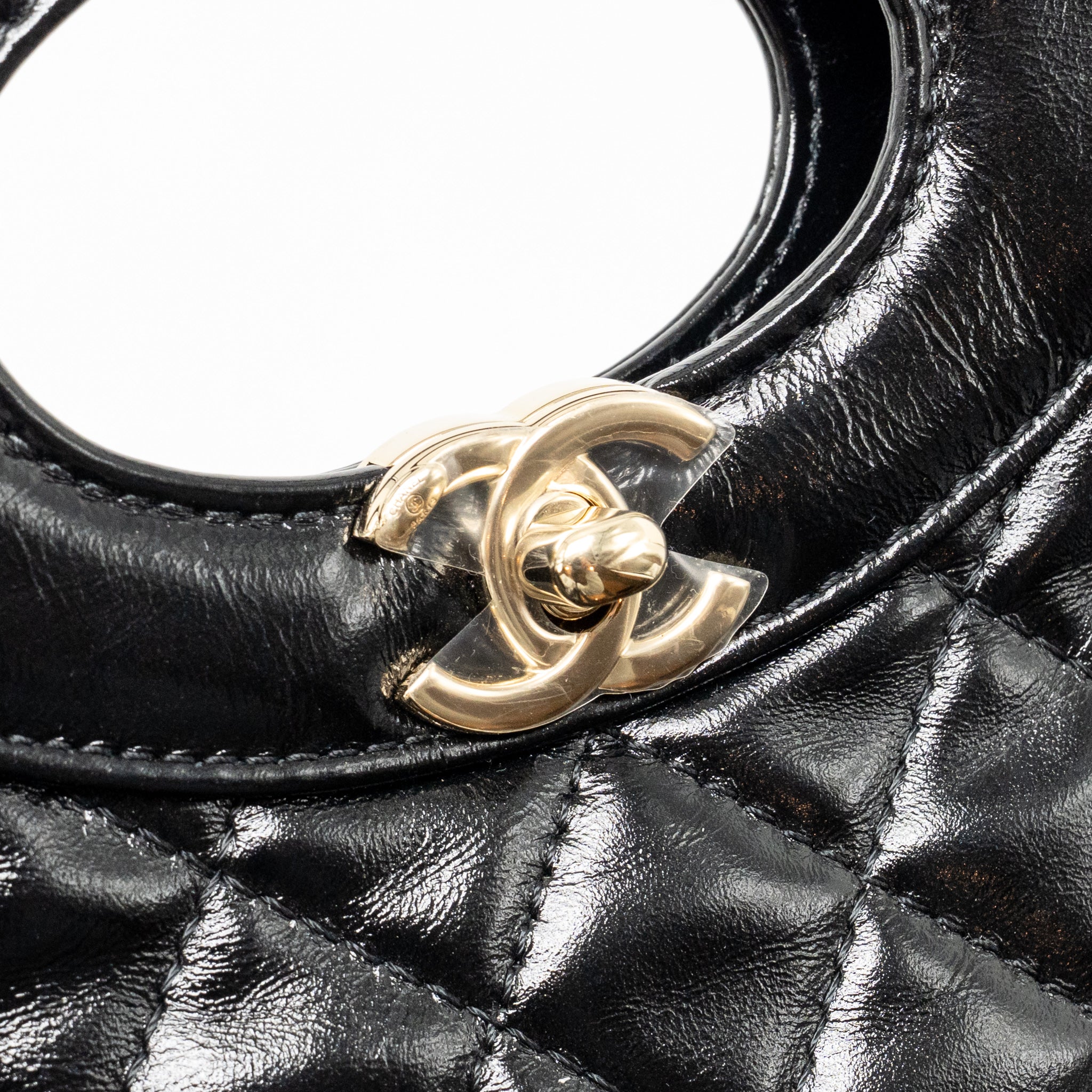 chanel-mini-31-bag-shiny-calfskin-black-lghw-microchip-copy-2