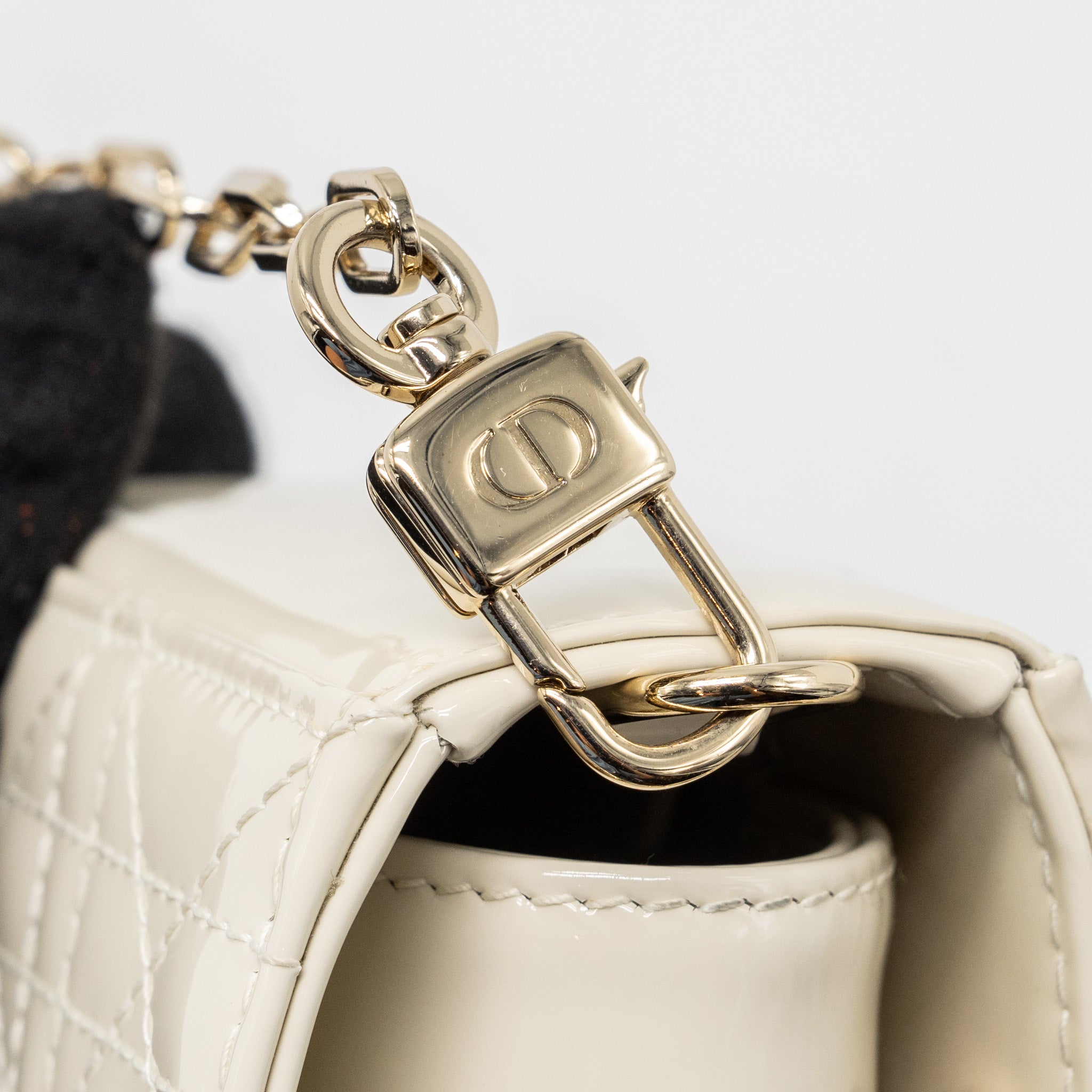 dior-lady-d-joy-micro-bag-patent-creamy-white-lghw
