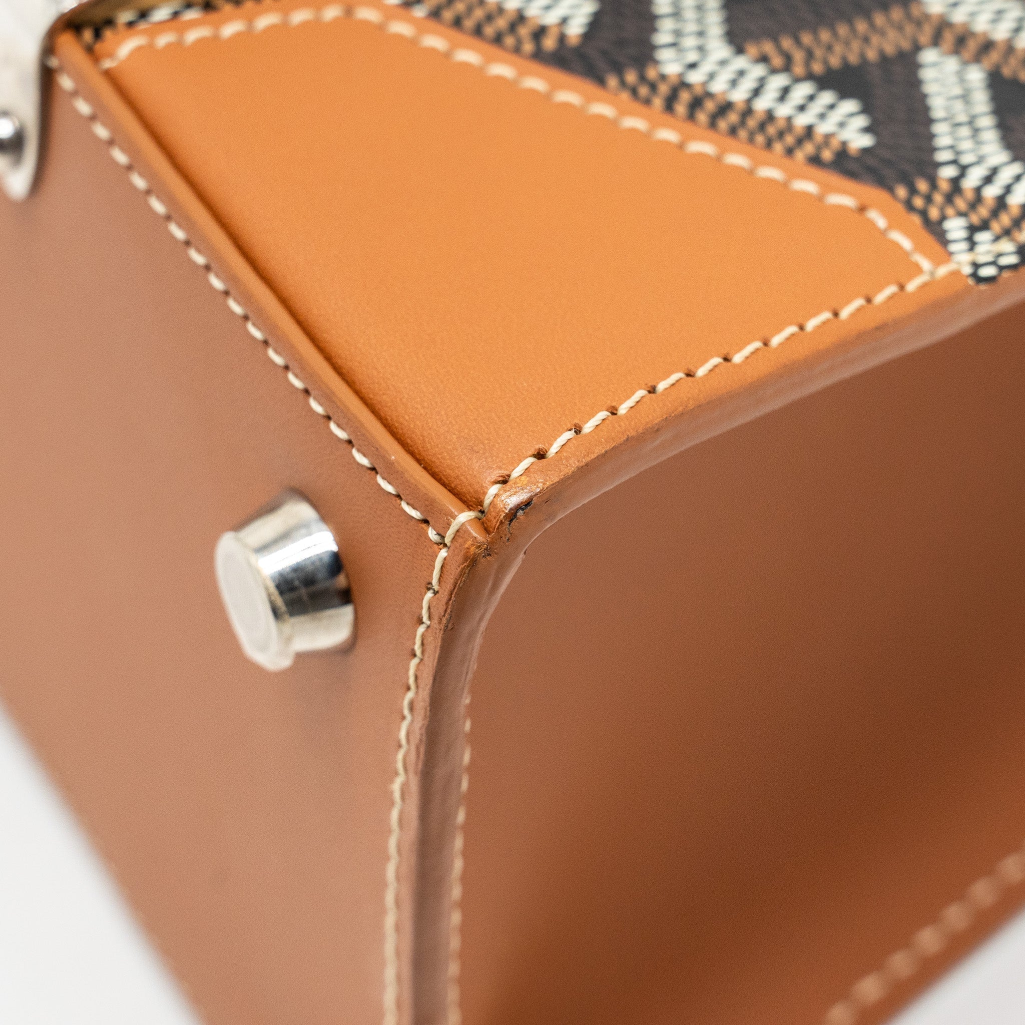 goyard-mini-structure-saigon-bag-canvas-calfskin-black-tan-shw-1