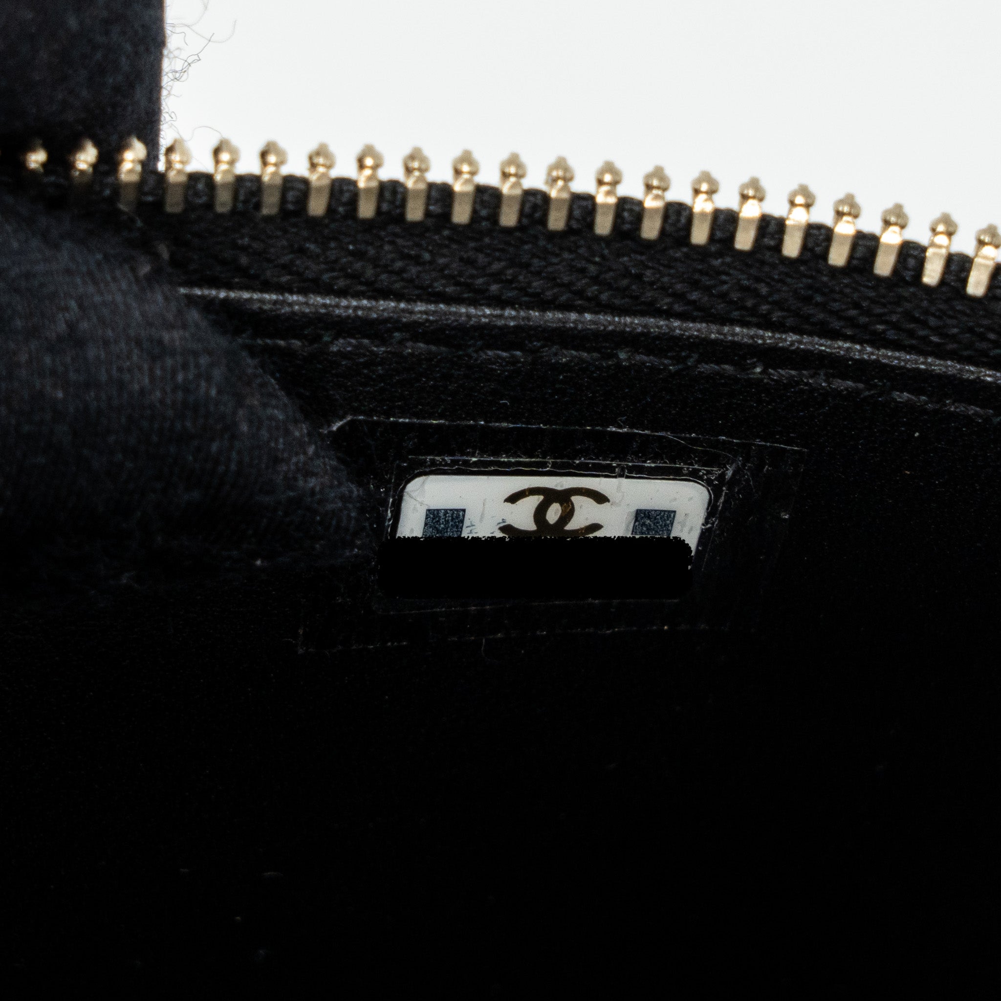 chanel-top-handle-long-vanity-with-chain-lambskin-black-lghw-microchip