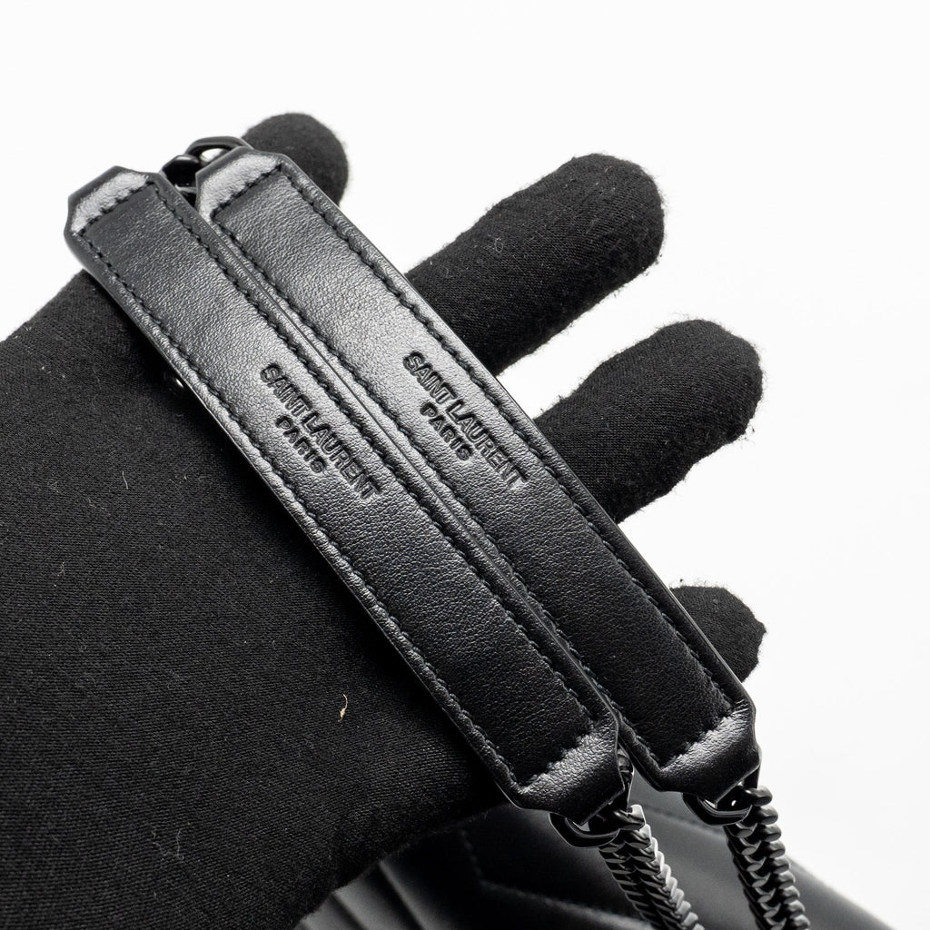 saint-laurent-ysl-medium-loulou-shoulder-bag-calfskin-so-blac