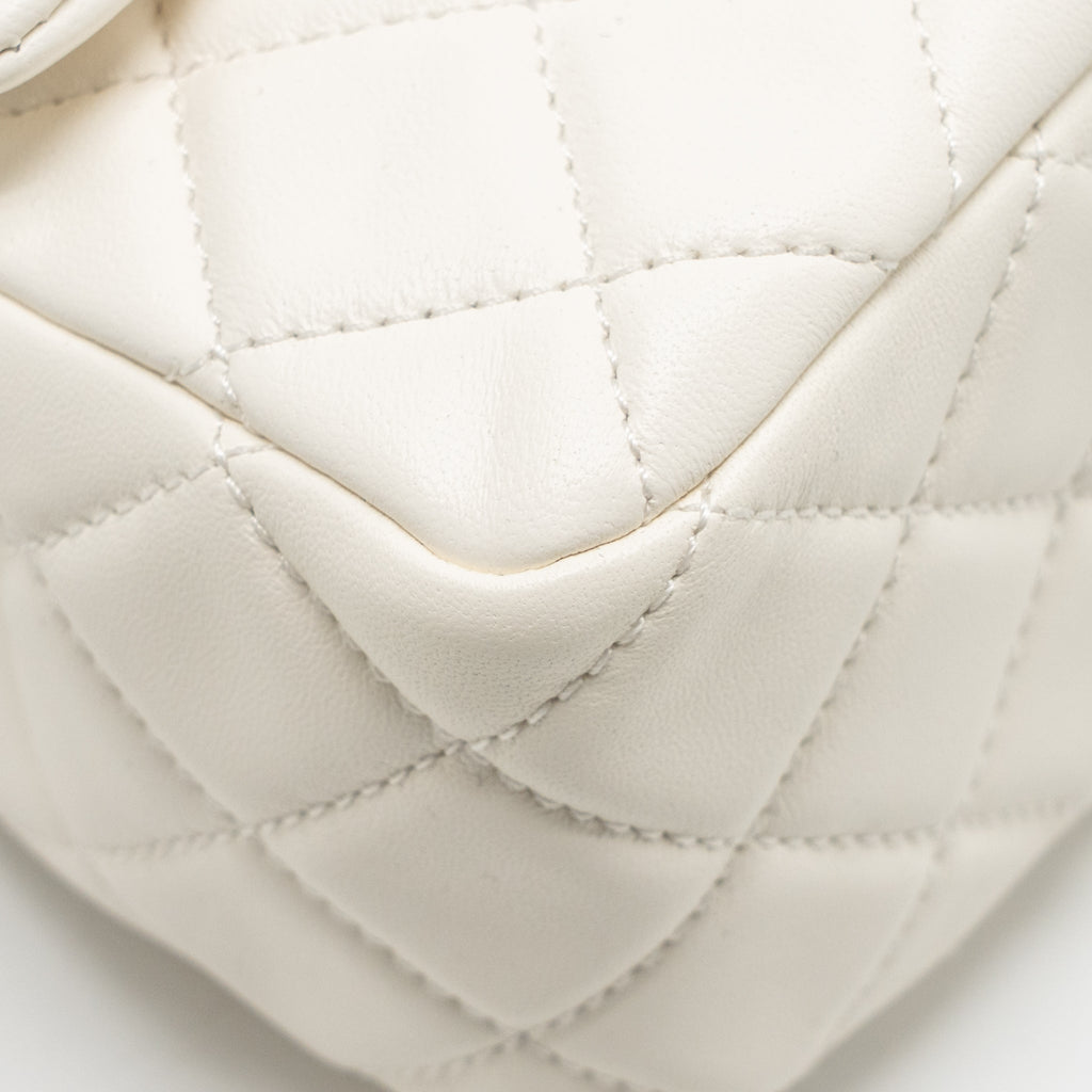 chanel-pearl-crush-mini-square-flap-bag-lambskin-white-ghw-microchip