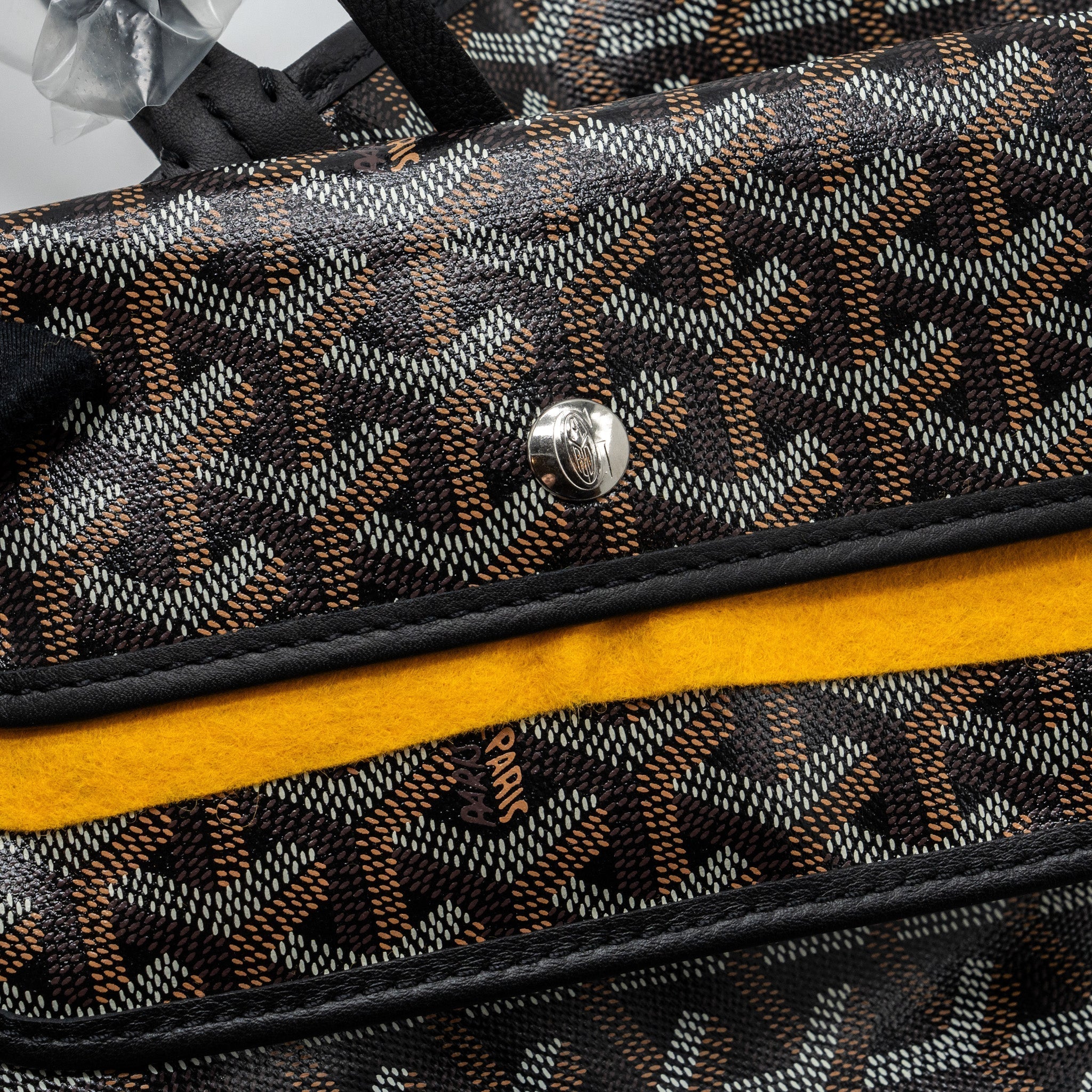 goyard-saint-louis-pm-tote-bag-goyardine-canvas-black-multicolor-1