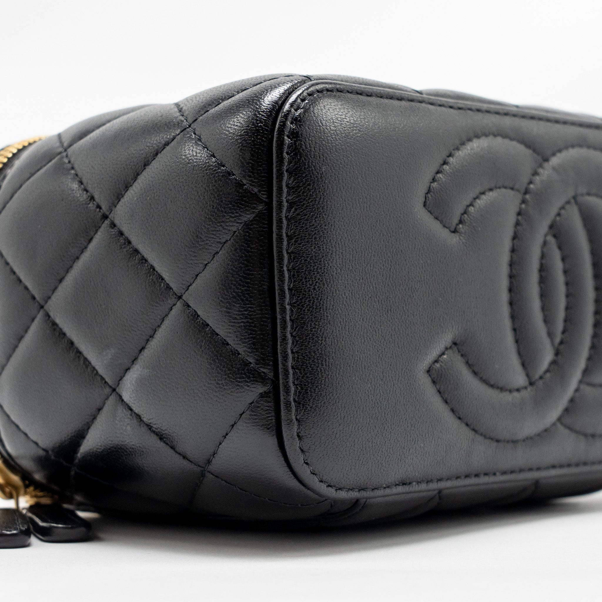 chanel-letter-twist-top-handle-lambskin-black-ghw-microchip