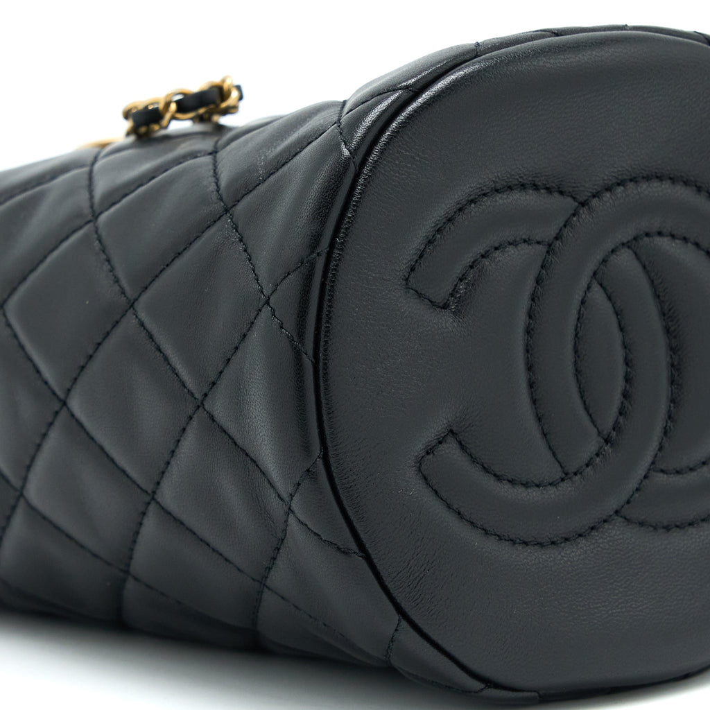 chanel-22s-pearl-crush-bucket-bag-lambskin-black-brushed-ghw-microchip-copy-copy