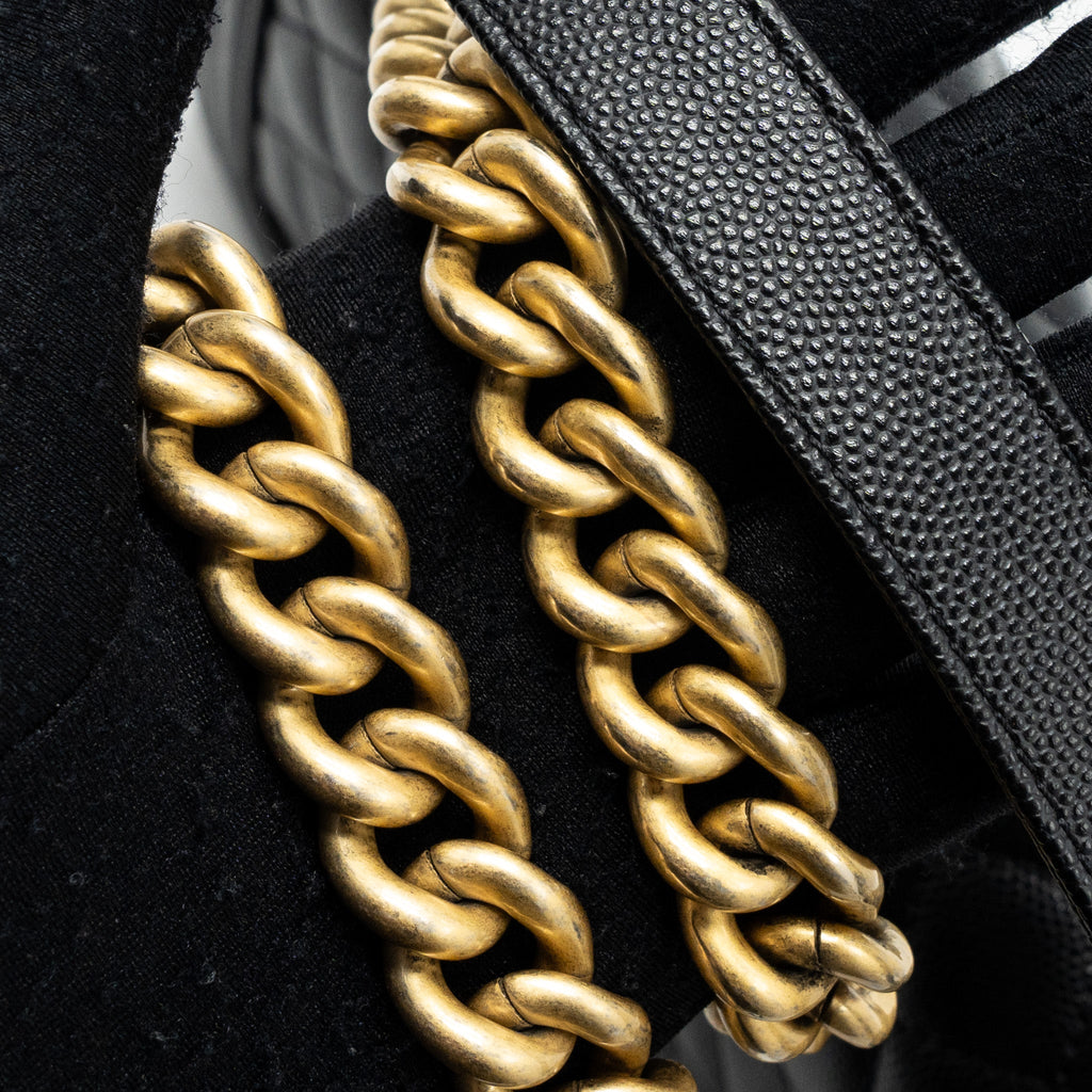 chanel-medium-boy-bag-caviar-black-brushed-ghw-microchip-1