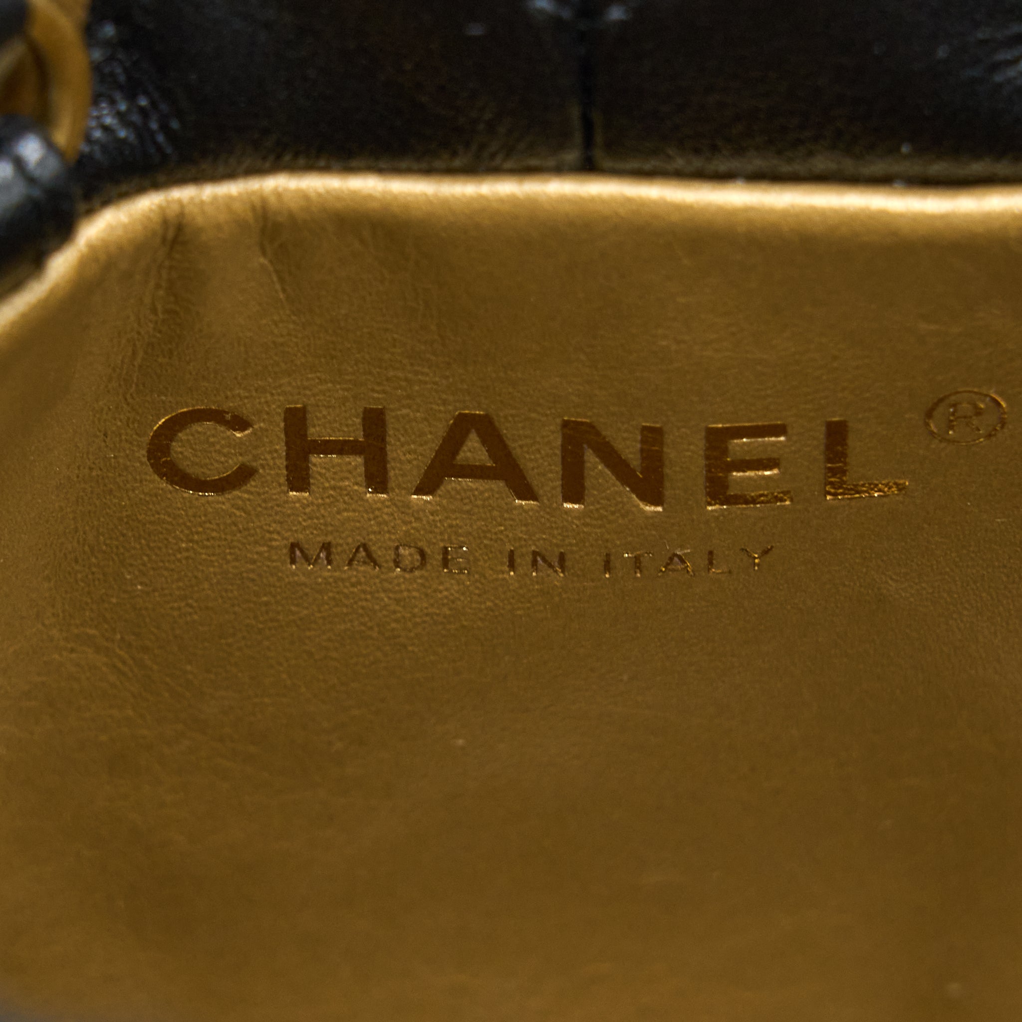 chanel-22s-pearl-crush-bucket-bag-lambskin-black-brushed-ghw-microchip-copy-copy