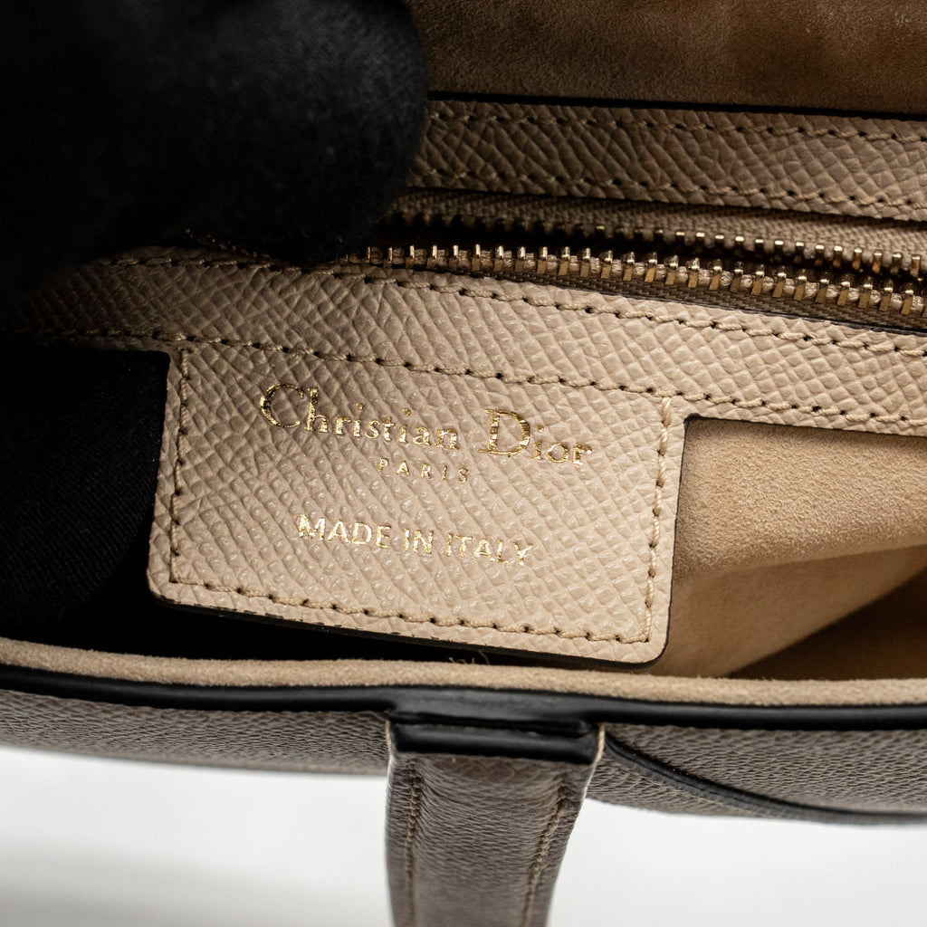 dior-medium-saddle-bag-calfskin-beige-ghw