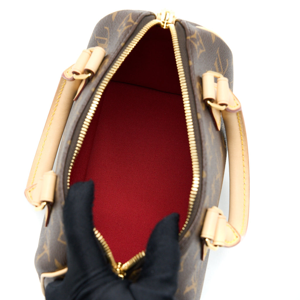 louis-vuitton-speedy-bandouliere-20-monogram-canvas-black-strap-ghw-new-version