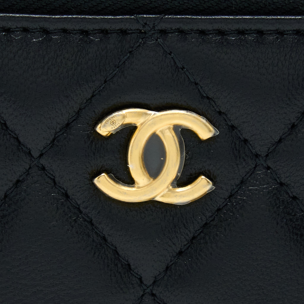 chanel-22b-pearl-crush-mini-vanity-with-chain-lambskin-black-ghw