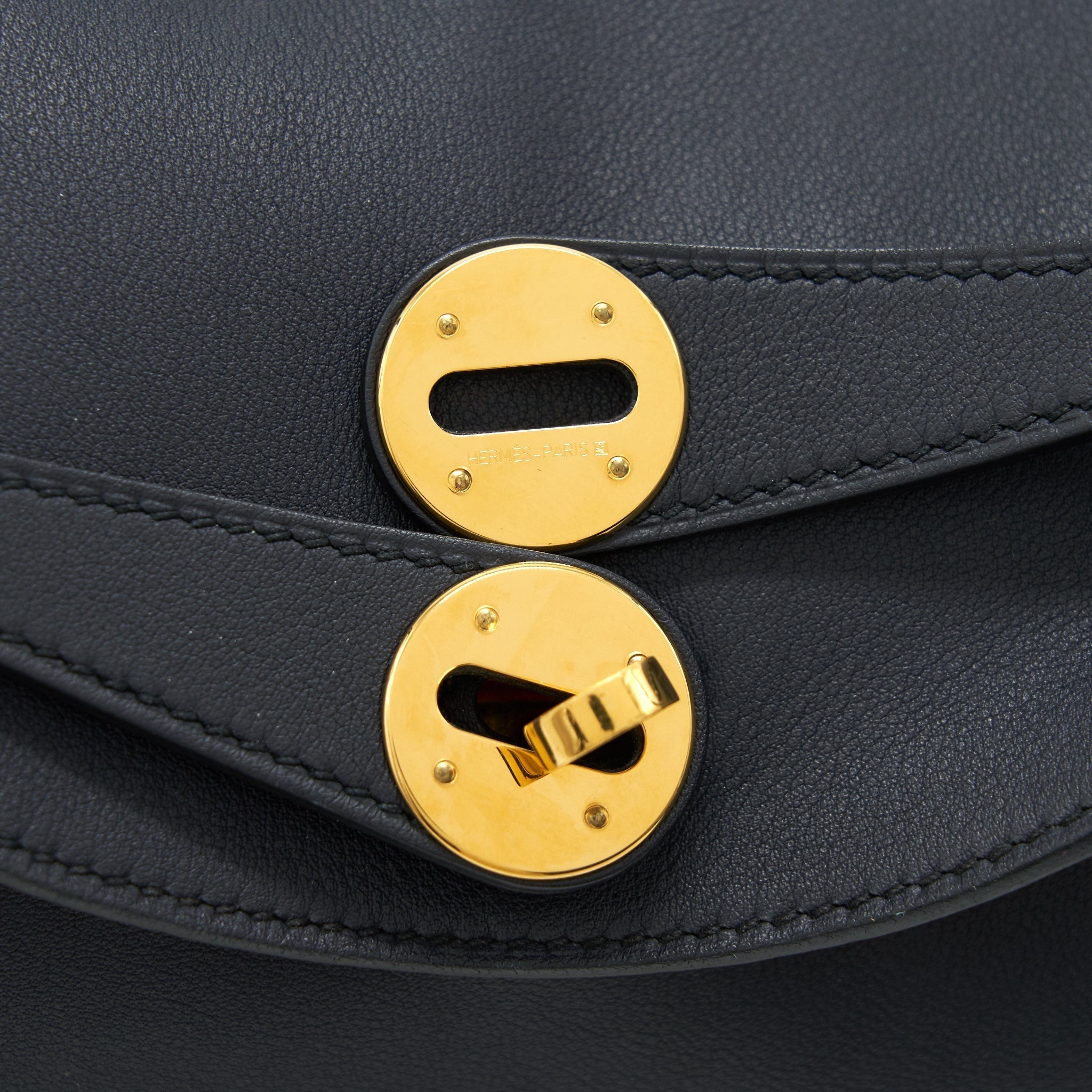hermes-lindy-26-swift-navy-and-orange-ghw-stamp-t-1