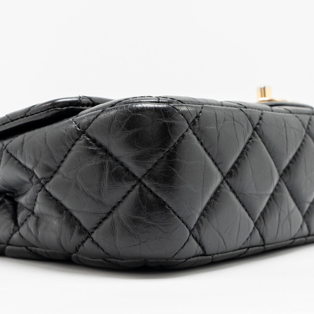 chanel-medallion-quilted-flap-bag-aged-calfskin-black-multicolour-hardware