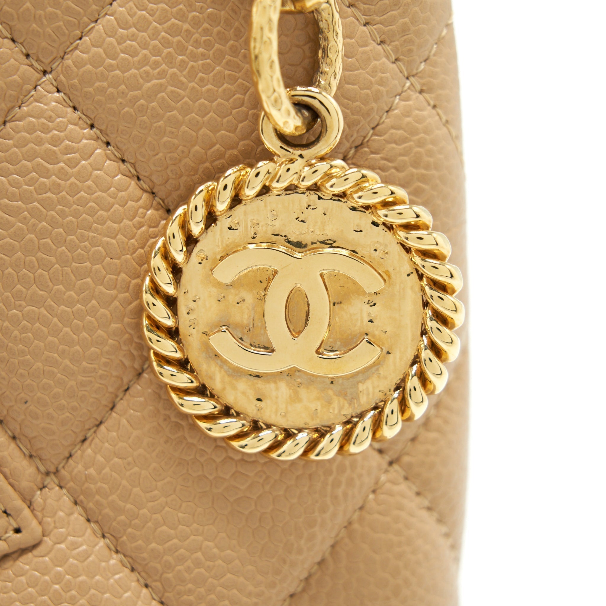 chanel-vintage-medallion-tote-bag-caviar-beige-ghw
