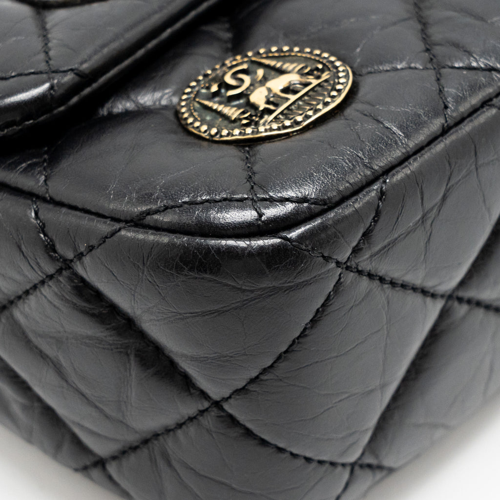 chanel-medallion-quilted-flap-bag-aged-calfskin-black-multicolour-hardware