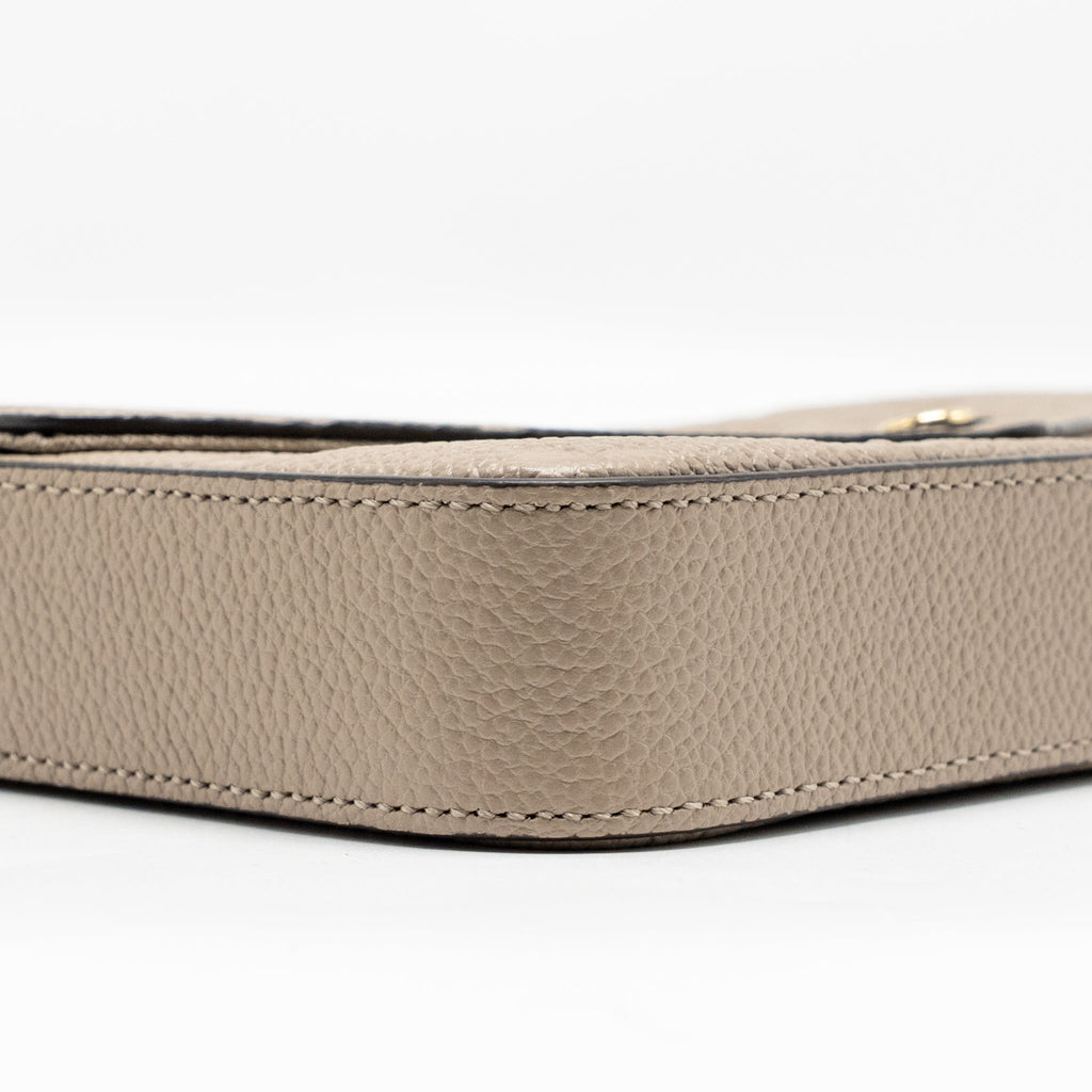 louis-vuitton-felicie-pochette-monogram-empreinte-tourterelle-ghw