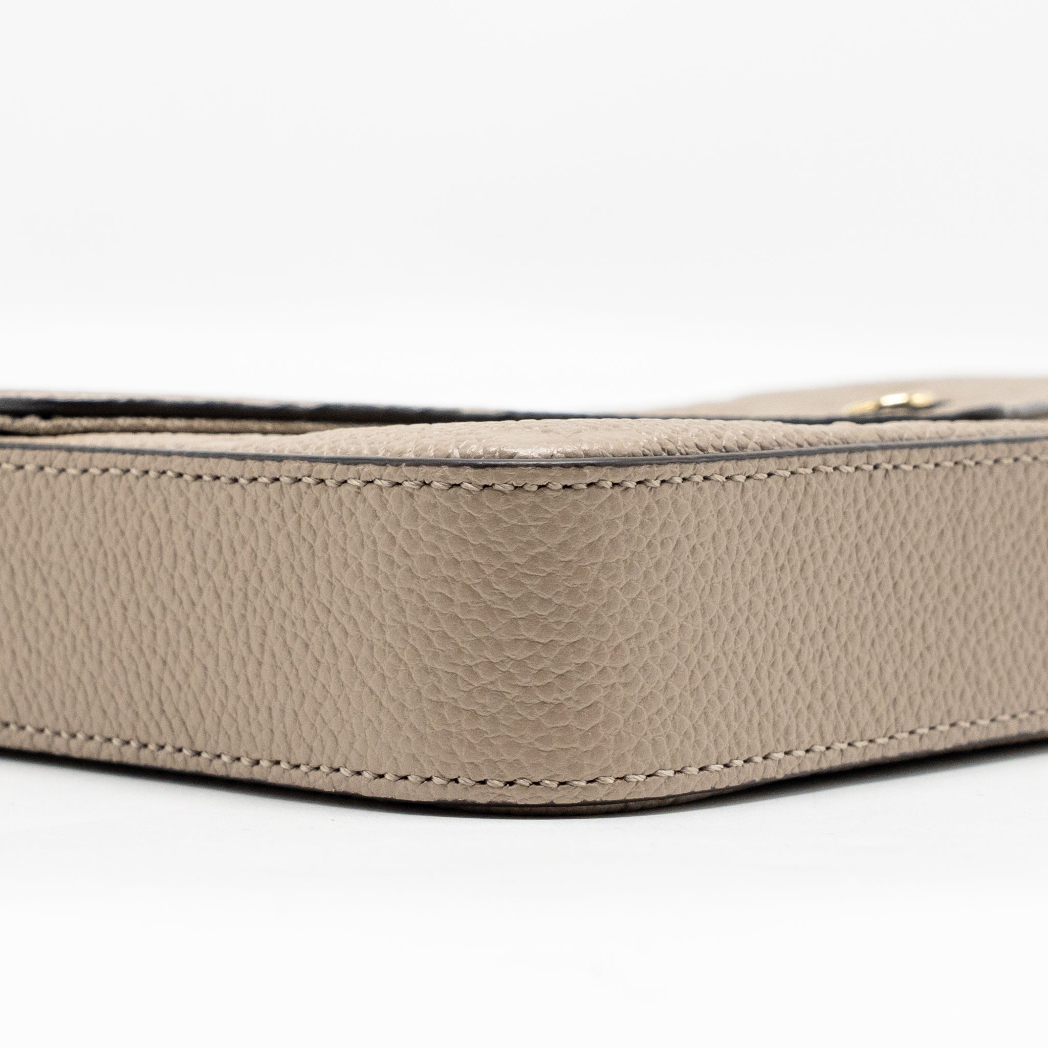 louis-vuitton-felicie-pochette-monogram-empreinte-tourterelle-ghw
