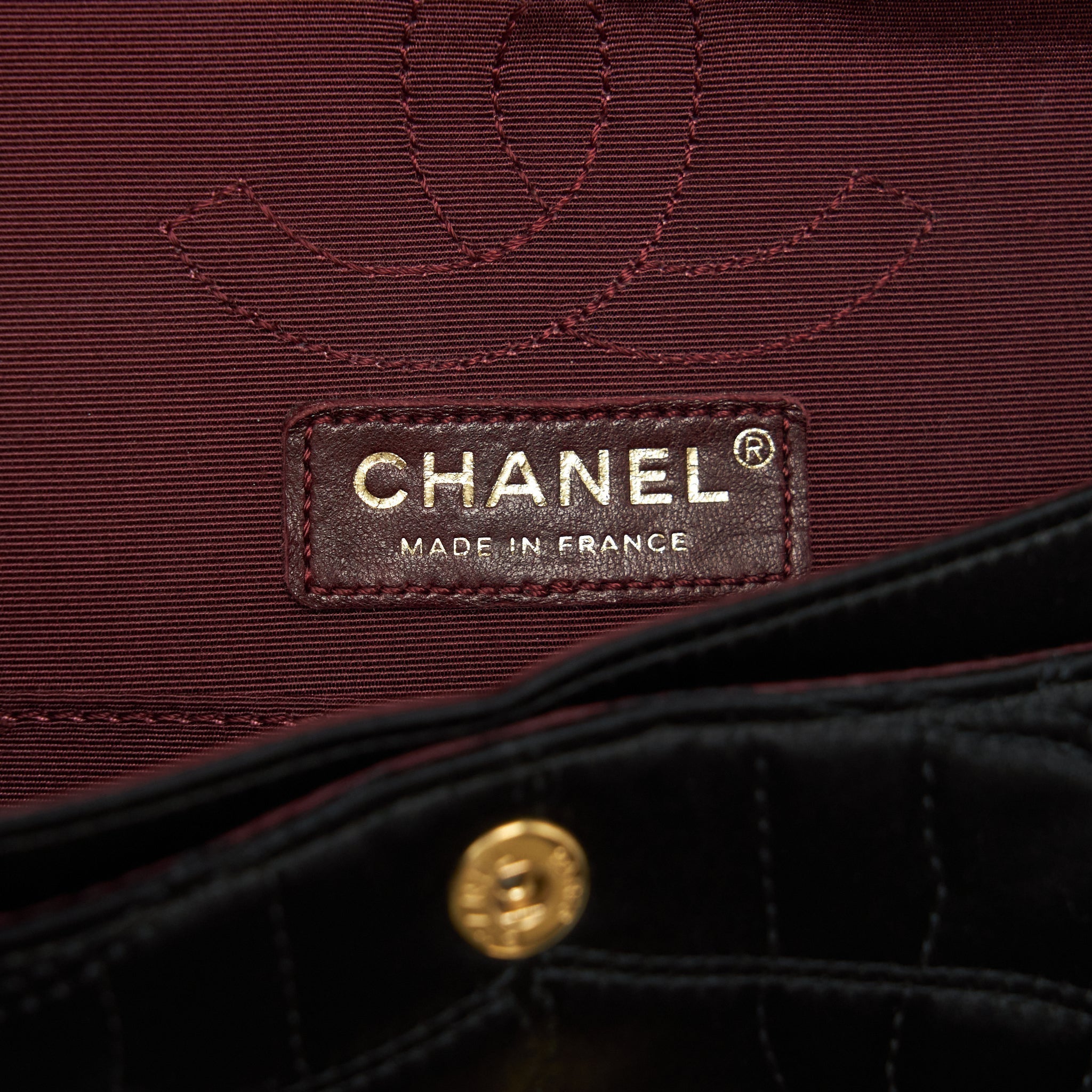 chanel-2-55-reissue-flap-bag-satin-black-ghw