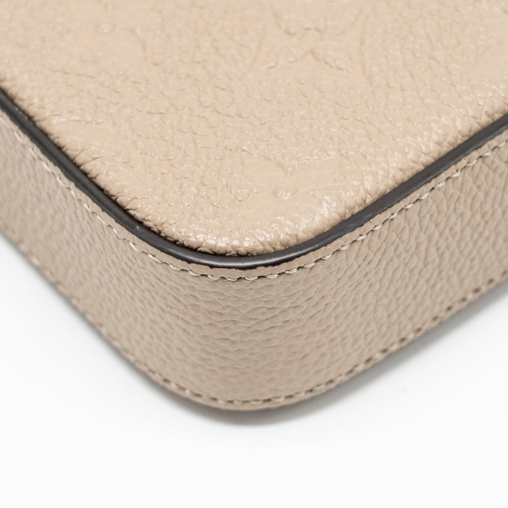 louis-vuitton-felicie-pochette-monogram-empreinte-tourterelle-ghw