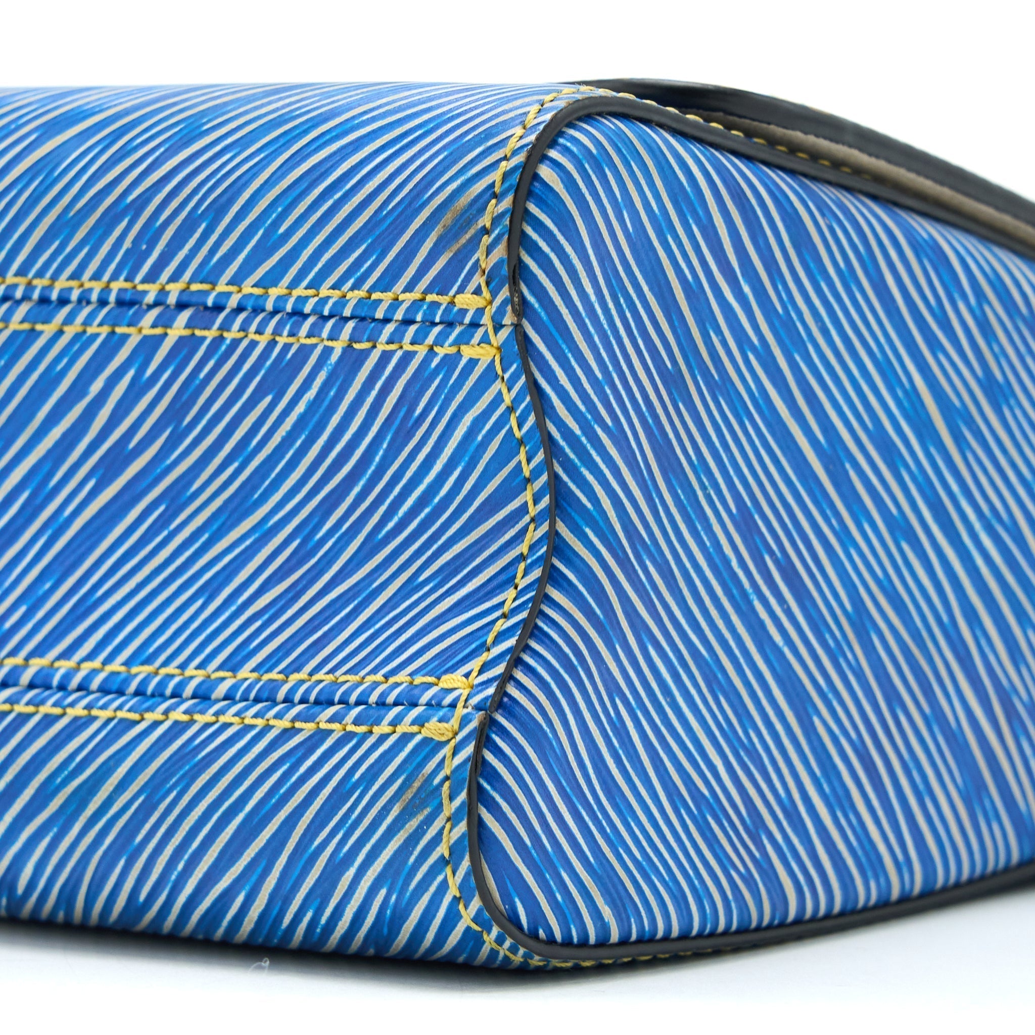 louis-vuitton-twist-mm-epi-multicolour-silver-gold-hardware