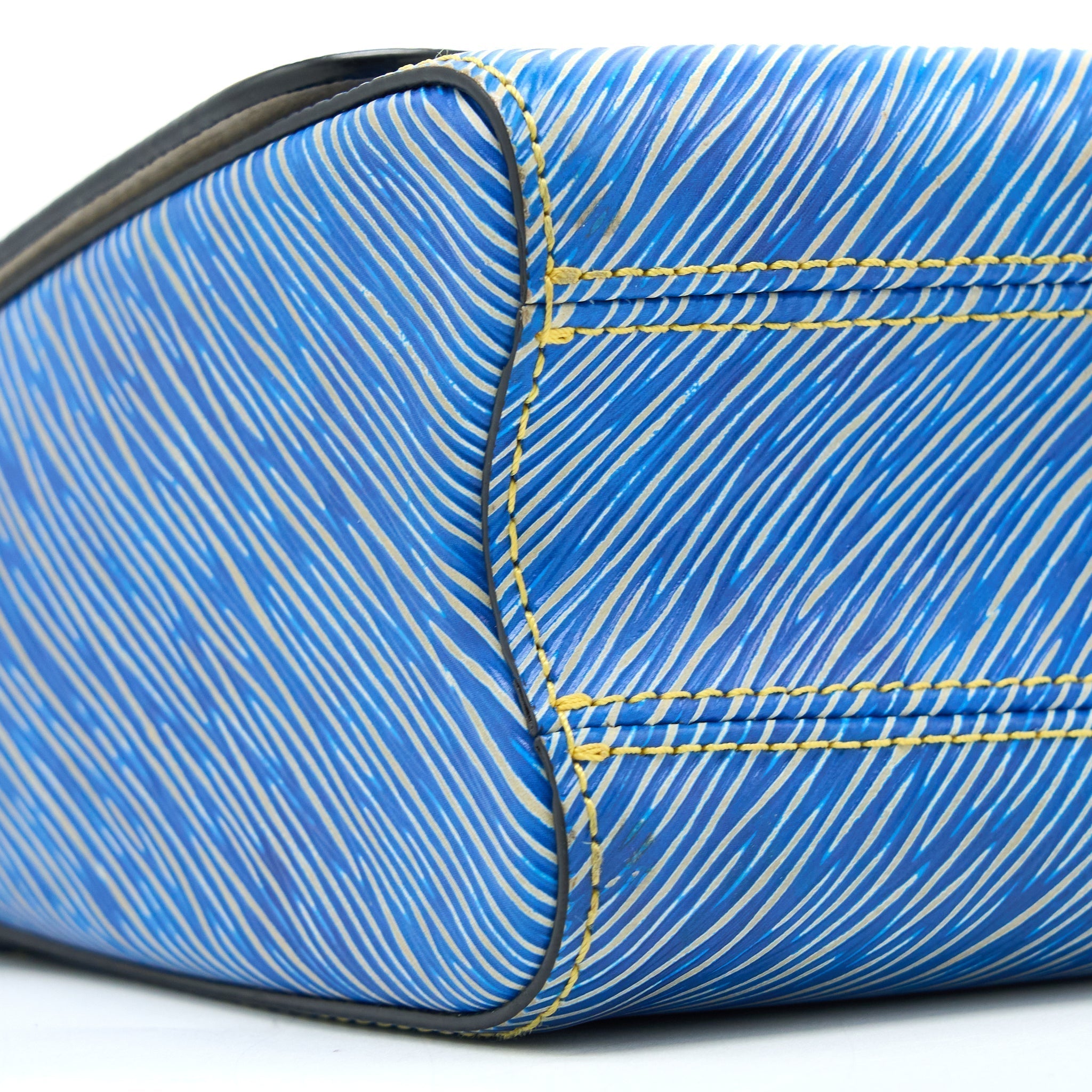 louis-vuitton-twist-mm-epi-multicolour-silver-gold-hardware