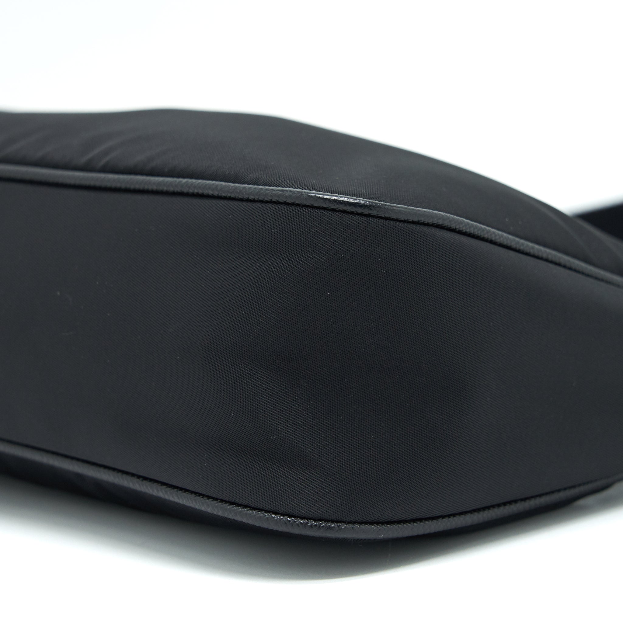prada-reedition-2005-black-shw