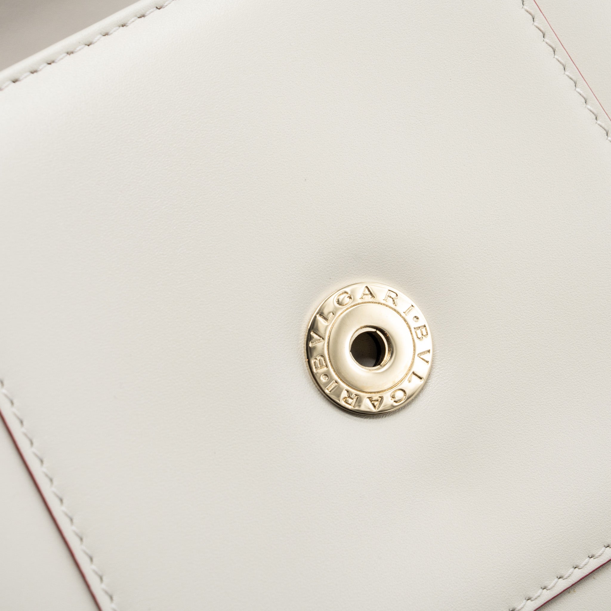 bvlgari-top-handle-serpenti-bag-calfskin-white-red-lghw