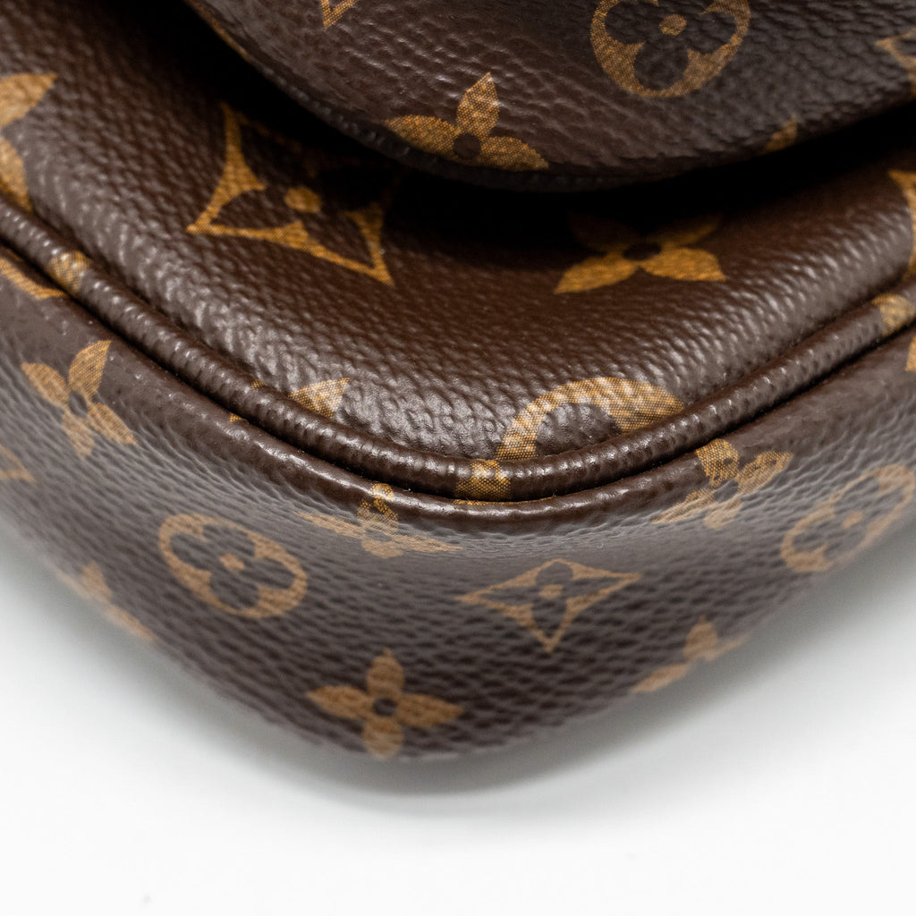 louis-vuitton-multi-pochette-accessories-monogram-canvas-khaki-ghw-2