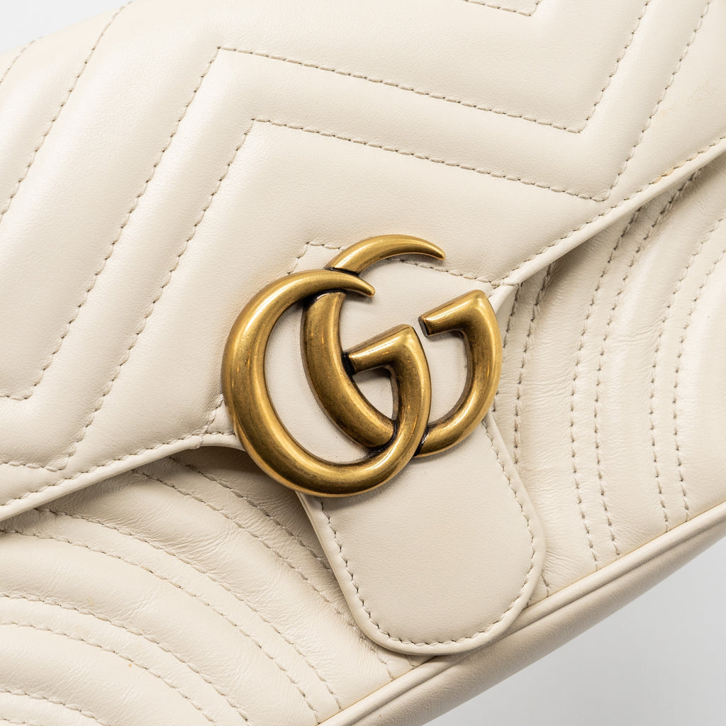 gucci-mini-marmont-calfskin-white-ghw-2