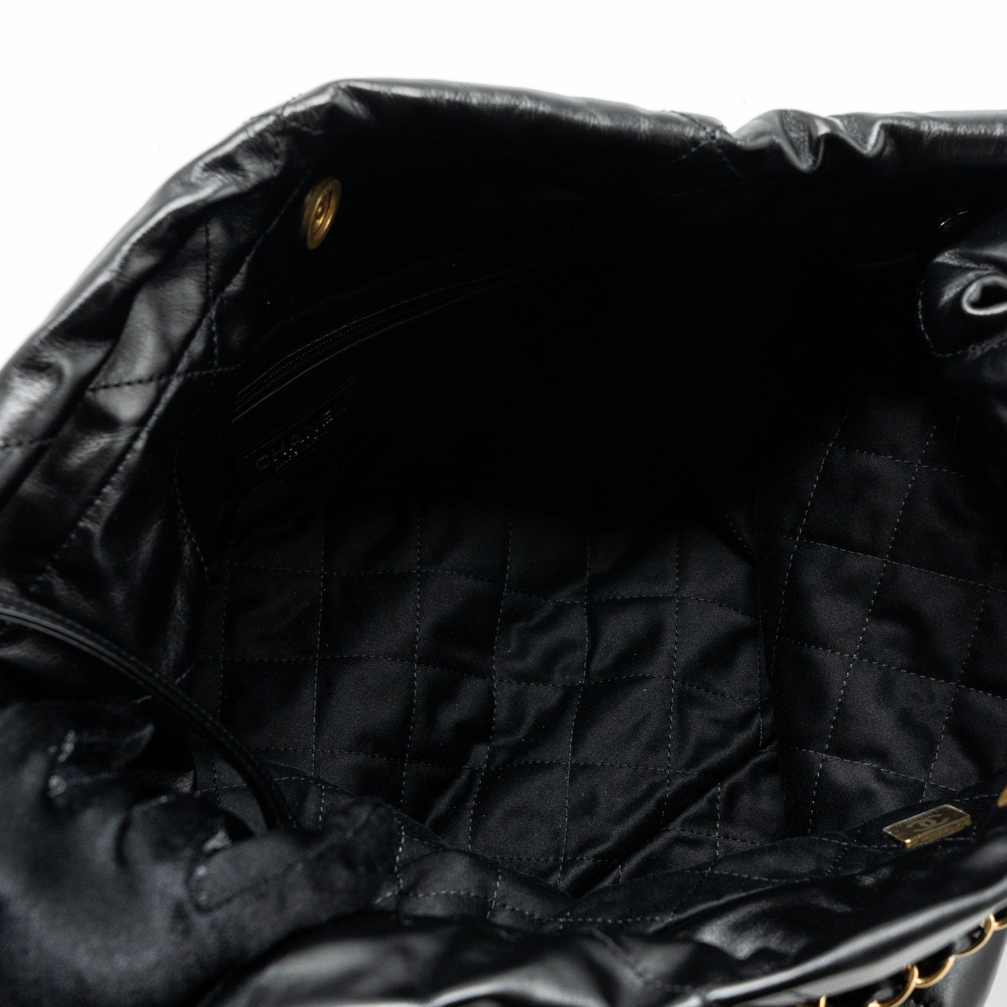 chanel-medium-22-bag-shiny-calfskin-black-ghw-microchip-1
