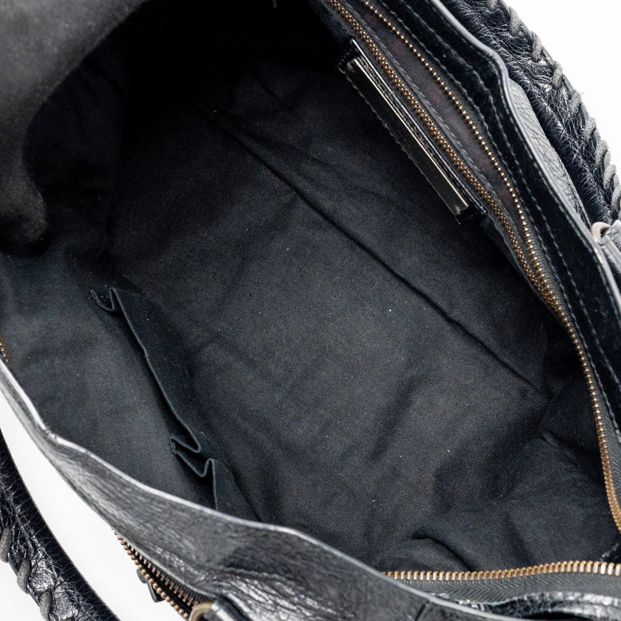 balenciaga-city-bag-calfskin-black-ruthenium-hardware
