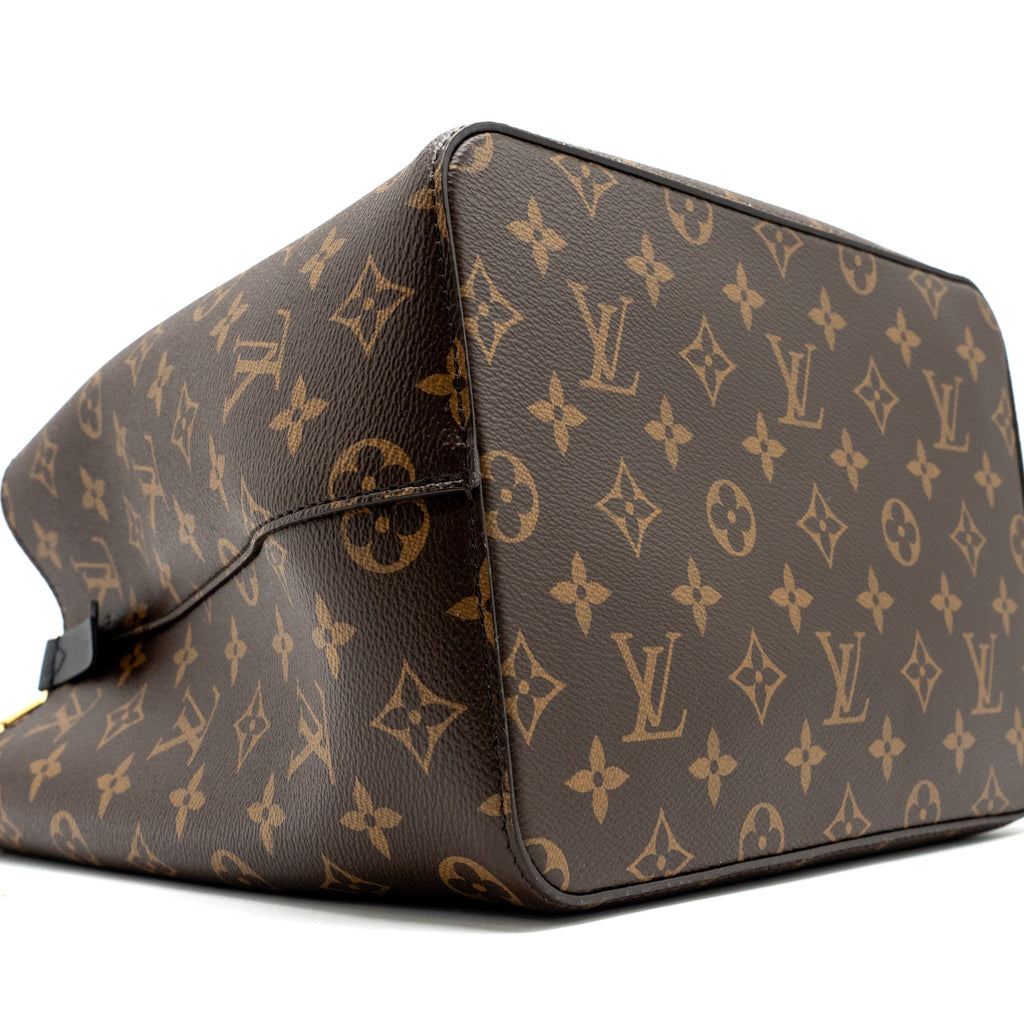 louis-vuitton-neonoe-monogram-canvas-black-ghw-2