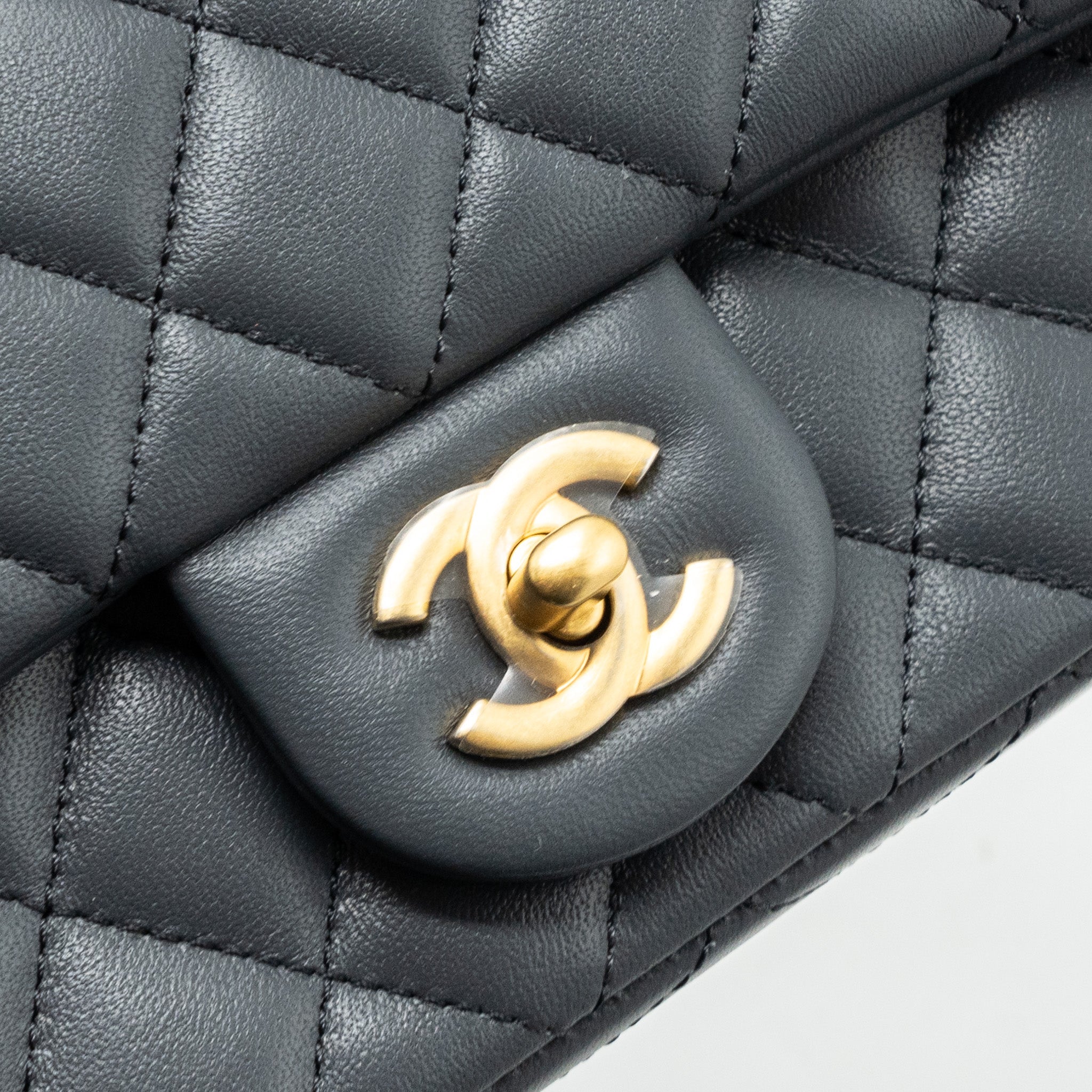 chanel-23k-pearl-crush-mini-rectangular-flap-bag-dark-grey-ghw