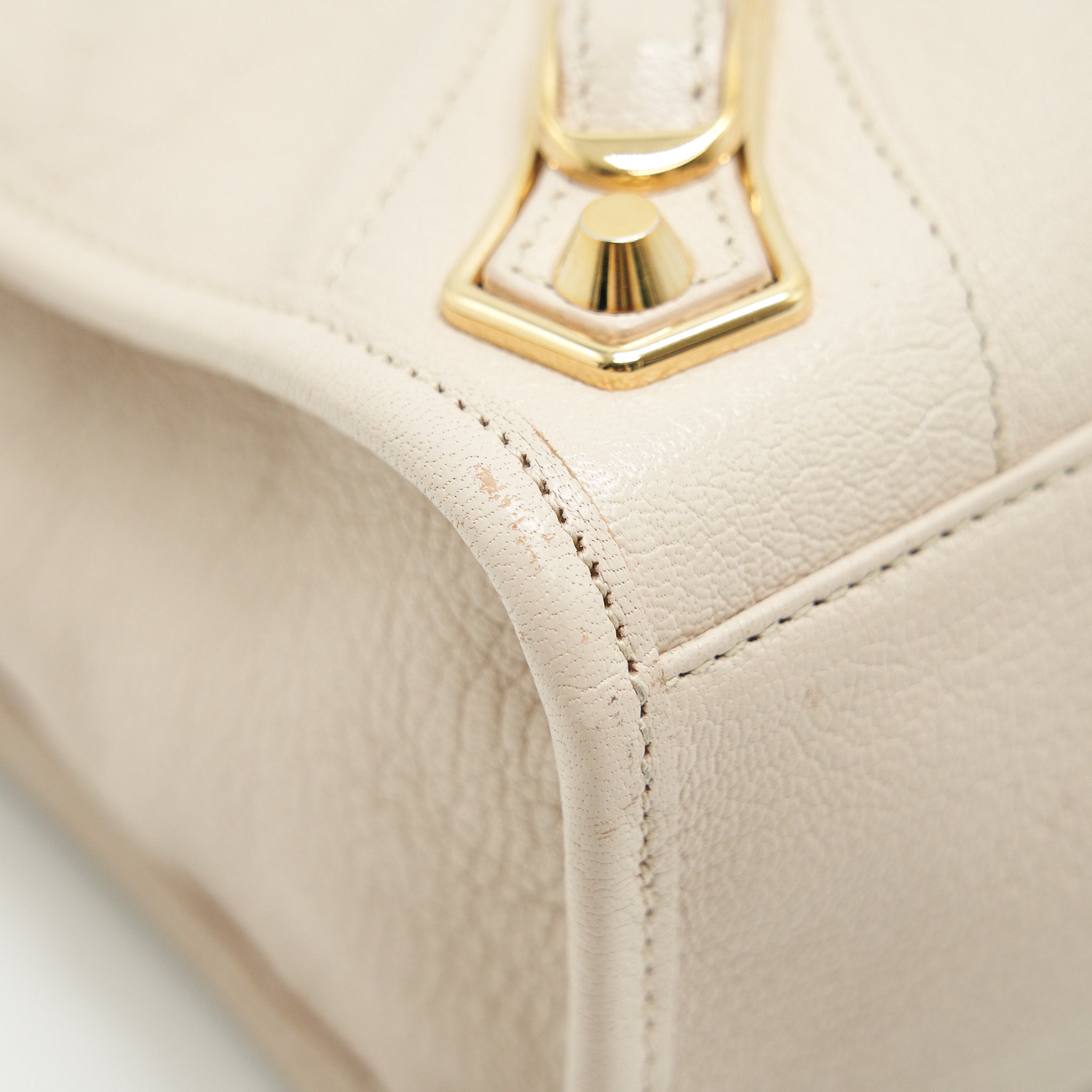 balenciaga-small-metallic-edge-city-beige-ghw