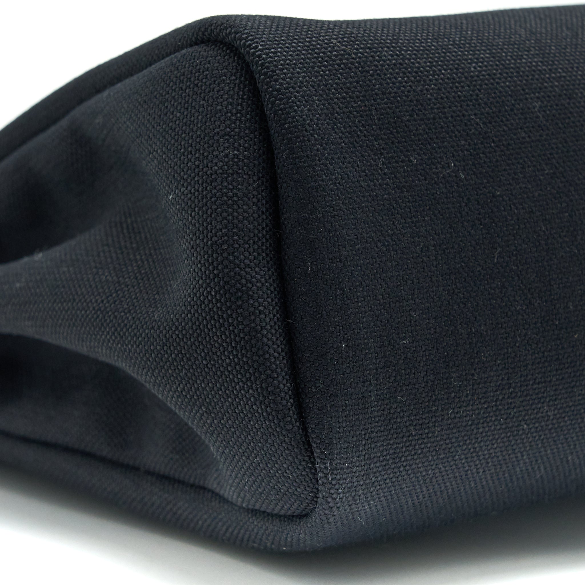 hermes-herbag-zip-31-bag-retourne-toile-militaries-black-shw-stamp-u