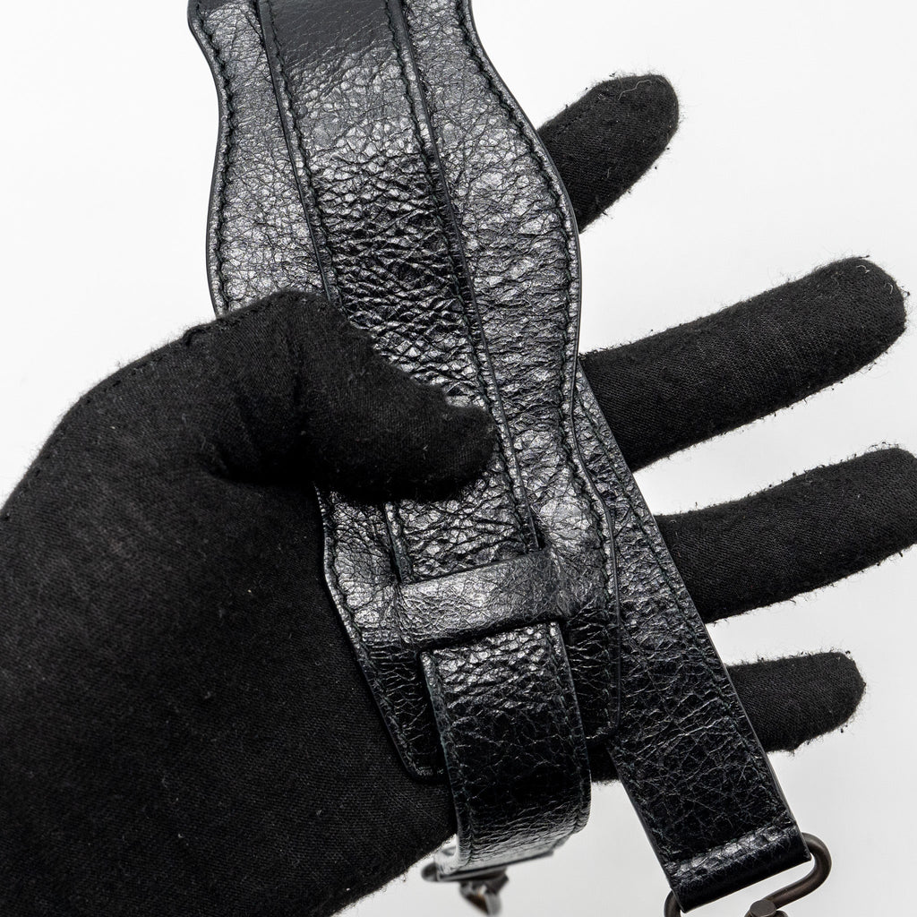 balenciaga-city-bag-calfskin-black-ruthenium-hardware