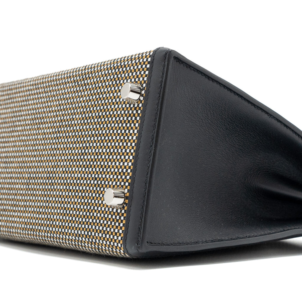 hermes-kelly-25-sellier-toile-quadrille-swift-black-blanc-desert-black-shw-stamp-u-copy-1