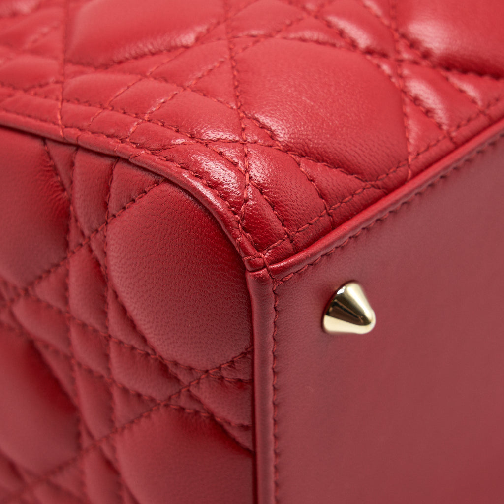 dior-medium-lady-dior-lambskin-red-ghw