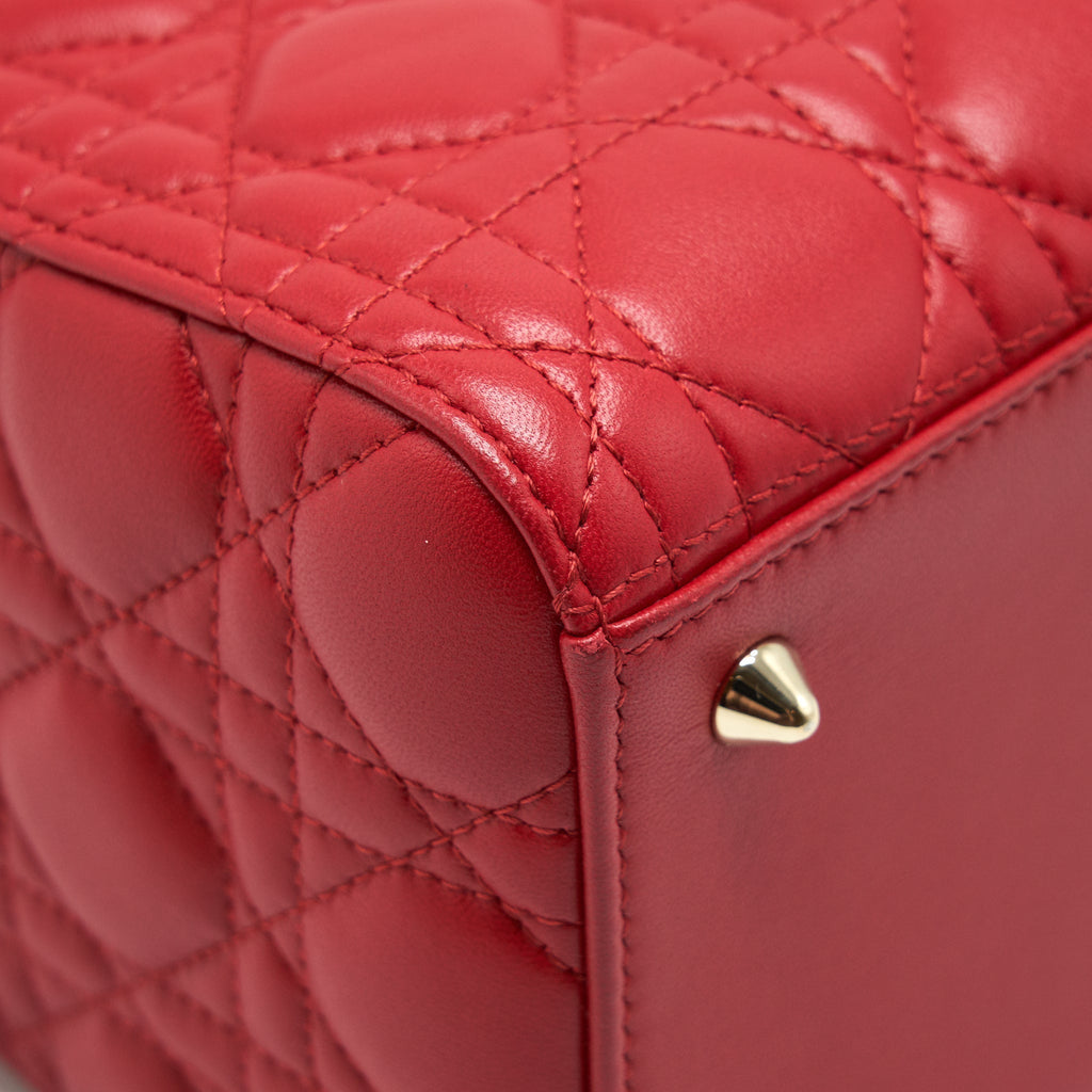 dior-medium-lady-dior-lambskin-red-ghw